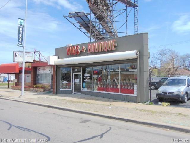 15390 Gratiot Ave Property Photo 6