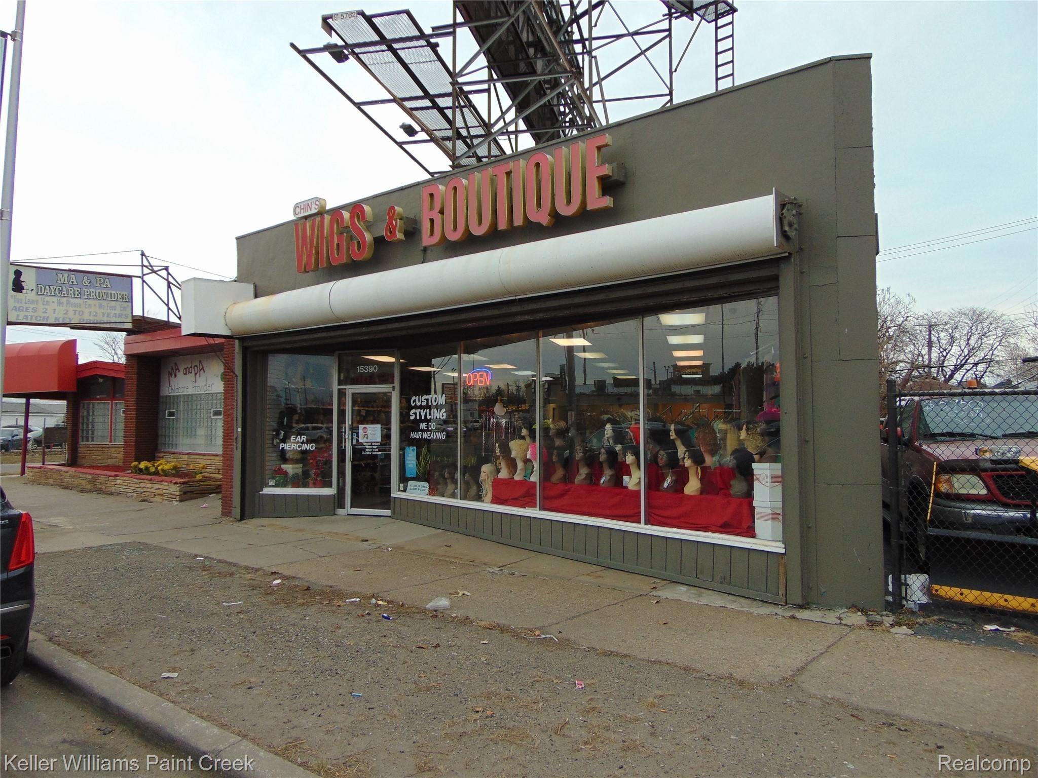 15390 Gratiot Ave Property Photo 19