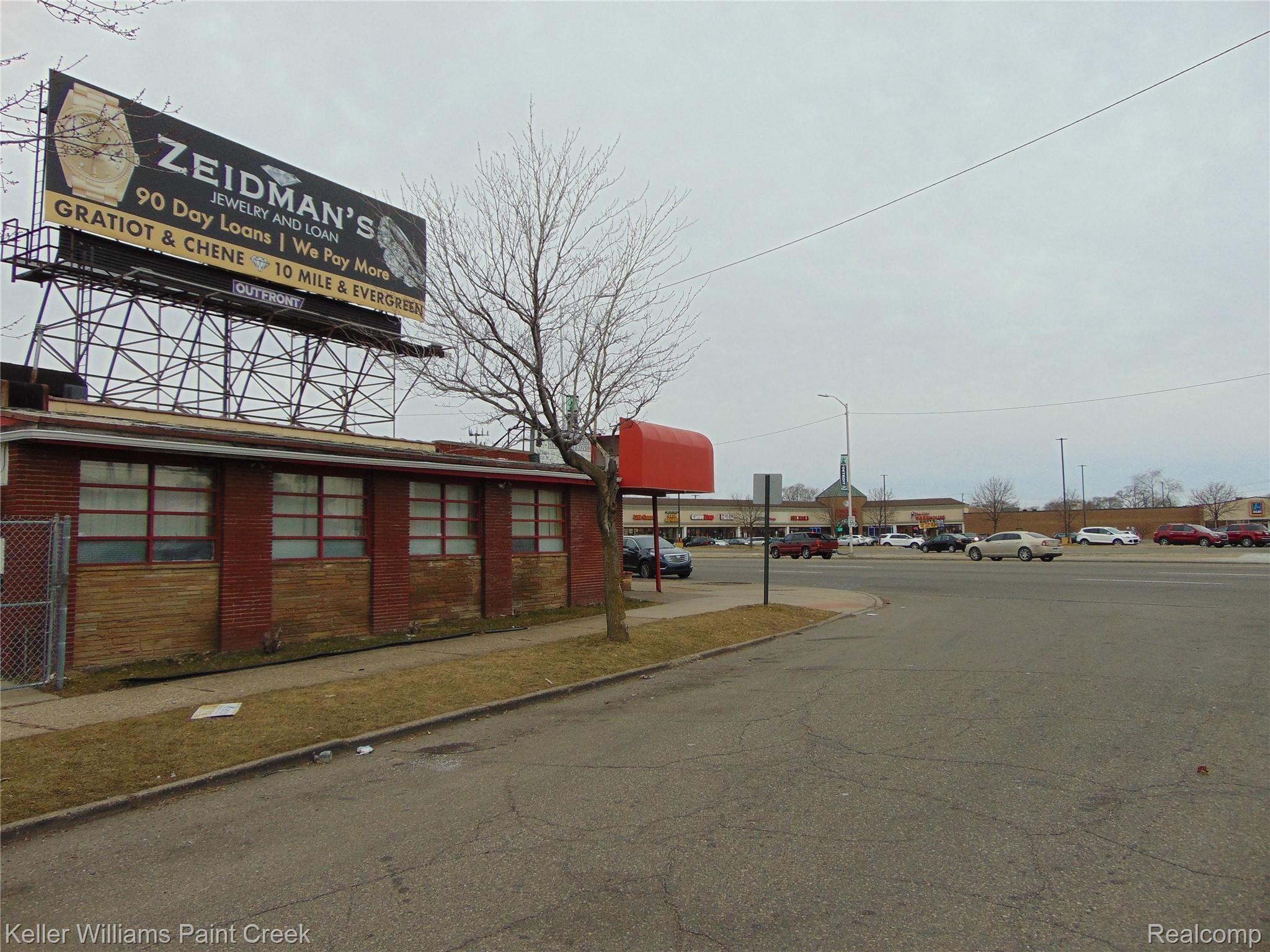 15390 Gratiot Ave Property Photo 25