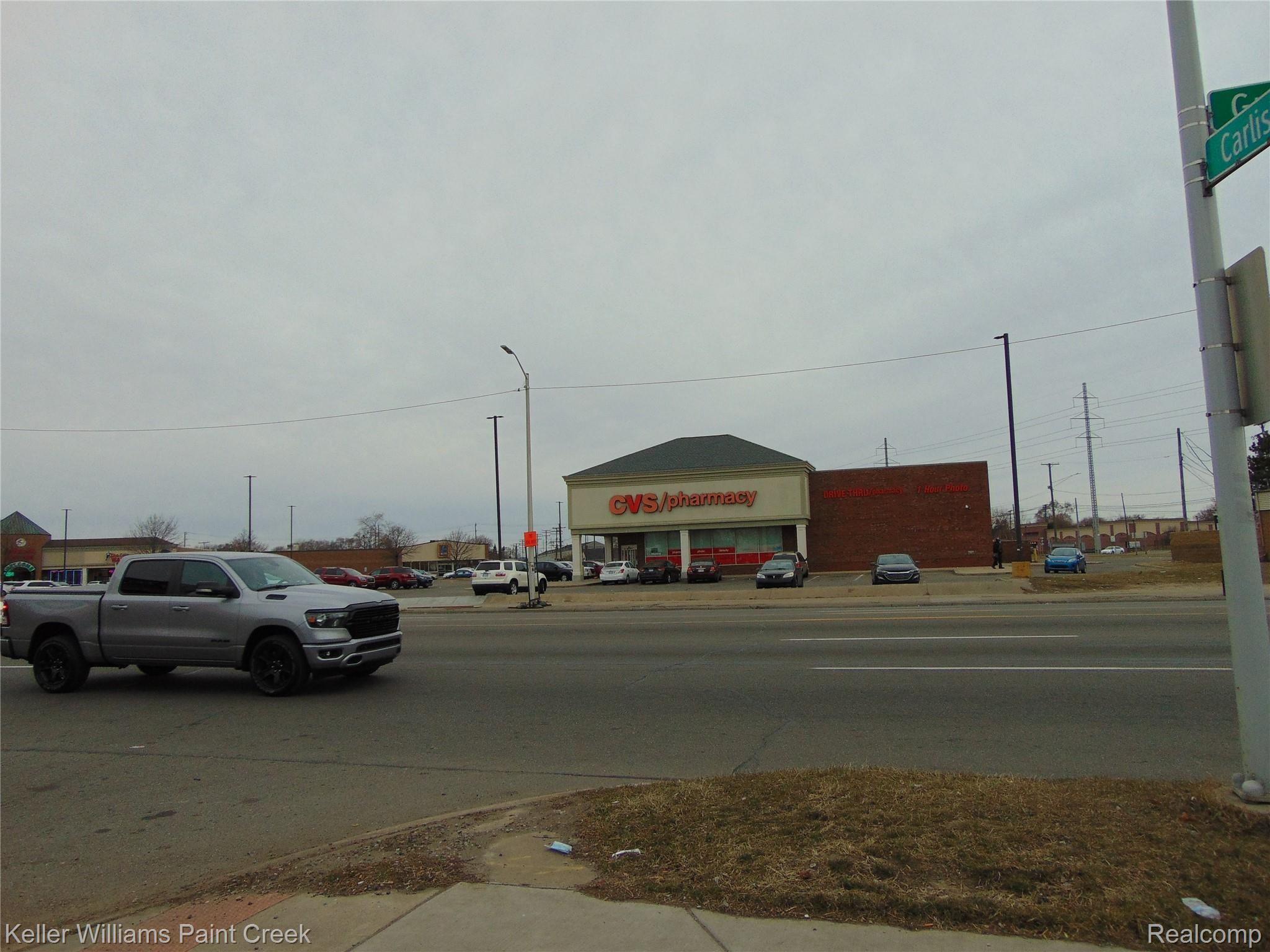 15390 Gratiot Ave Property Photo 26