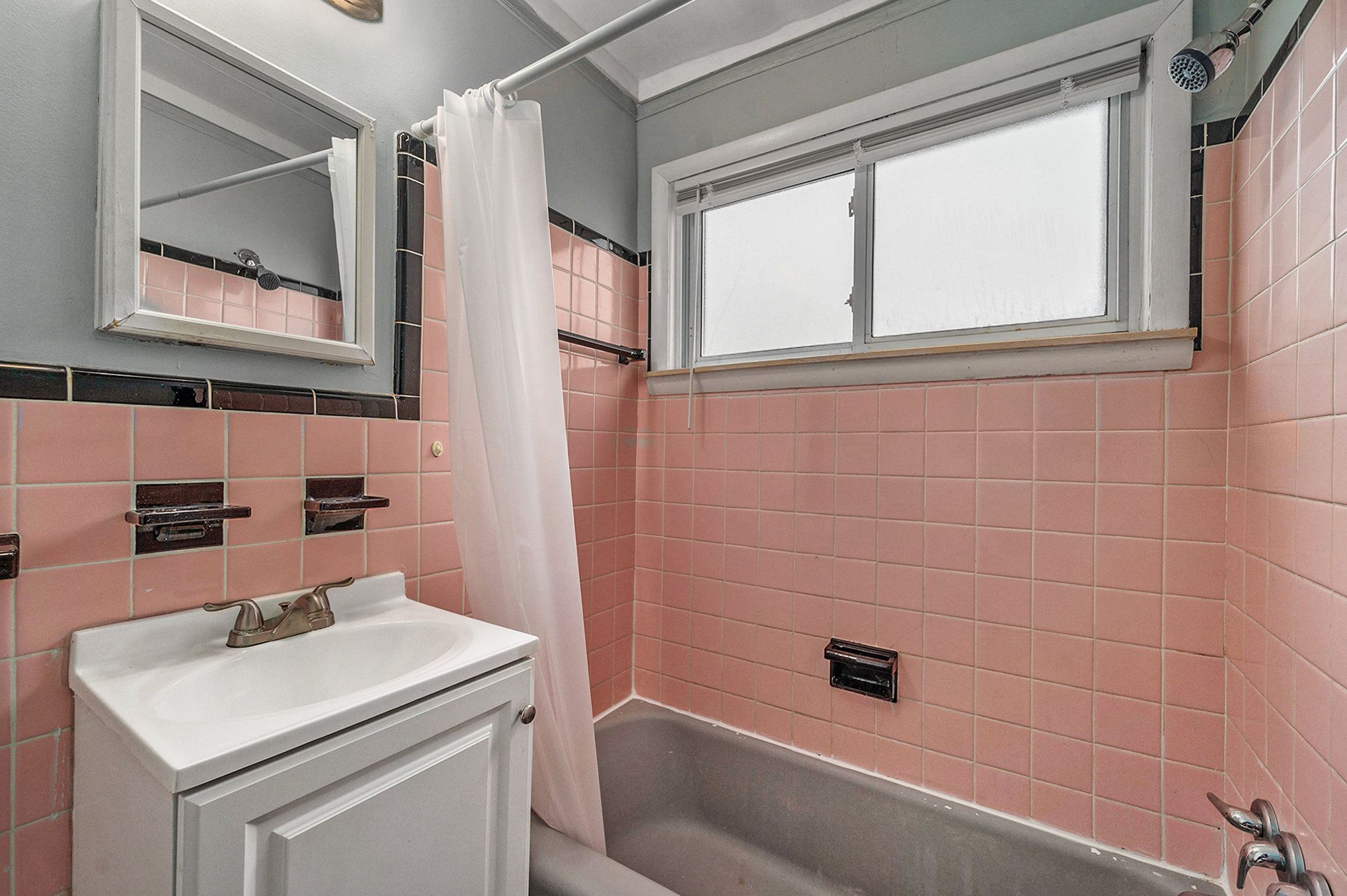 1255 Chandler Ave Property Photo 14