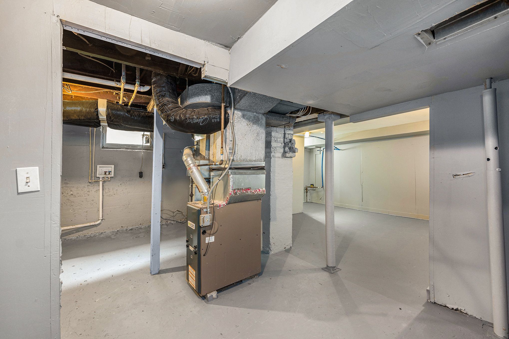 109 Lewis St Property Photo 14