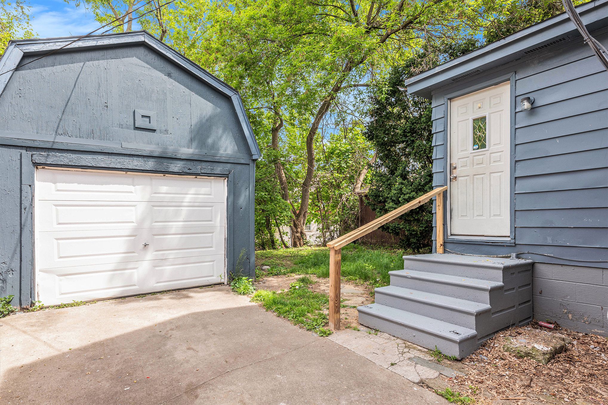 109 Lewis St Property Photo 15