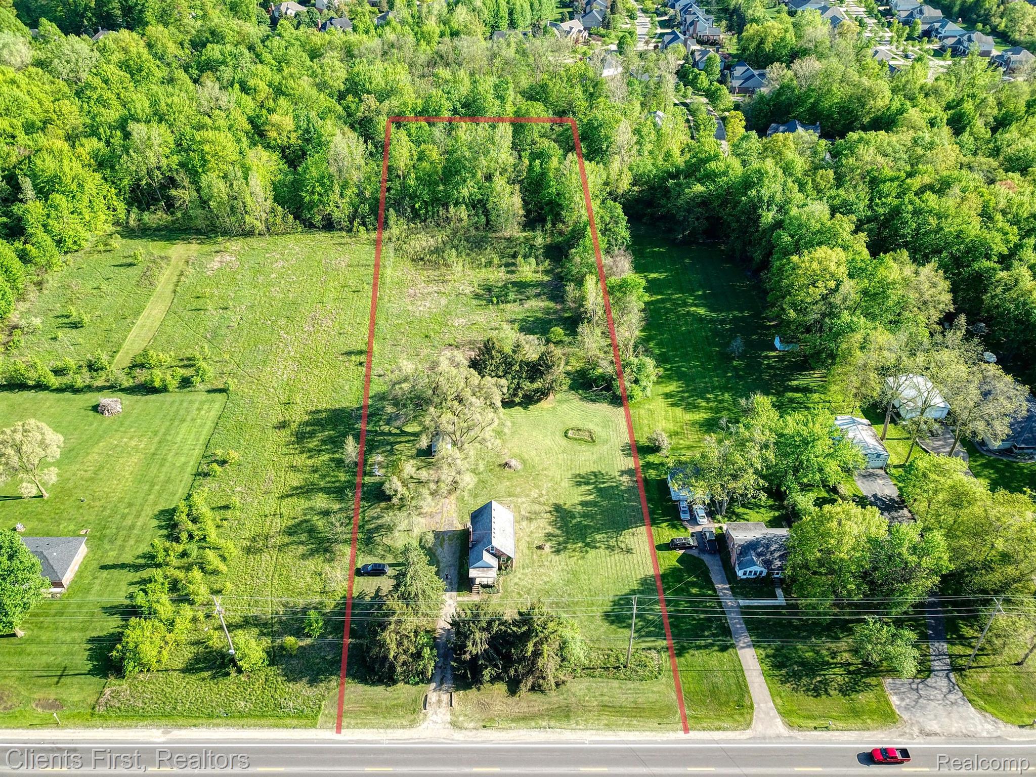48375 FORD RD Property Photo 1
