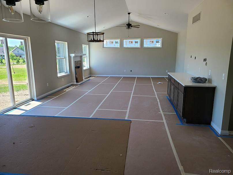 10008 Quarry Ridge Rd Property Photo 17