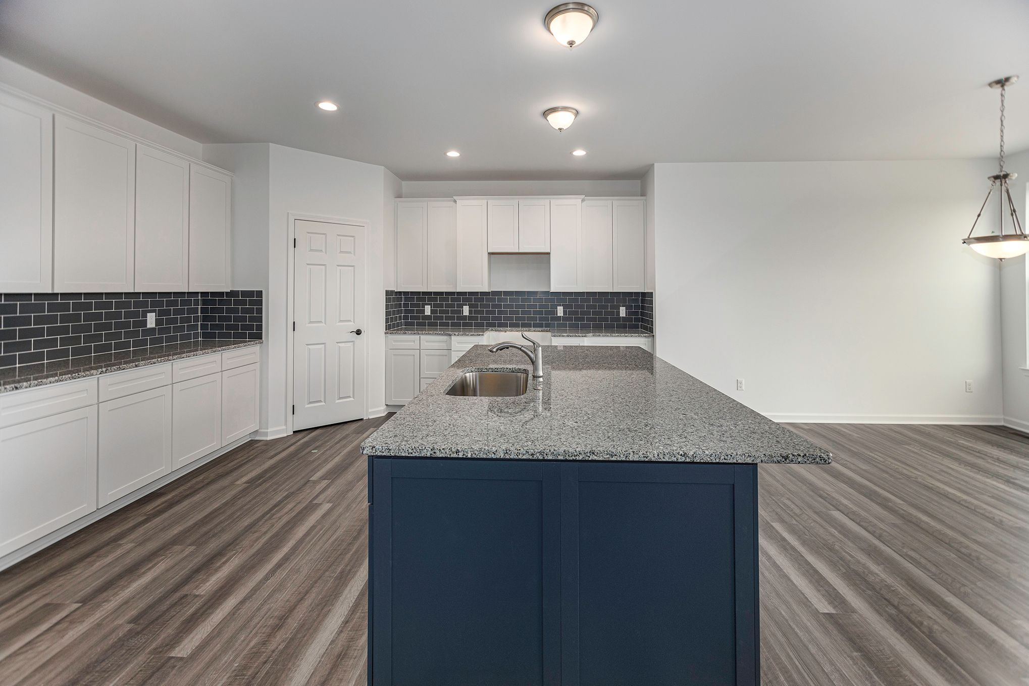 72250 Van Dyke Ave Property Photo 10