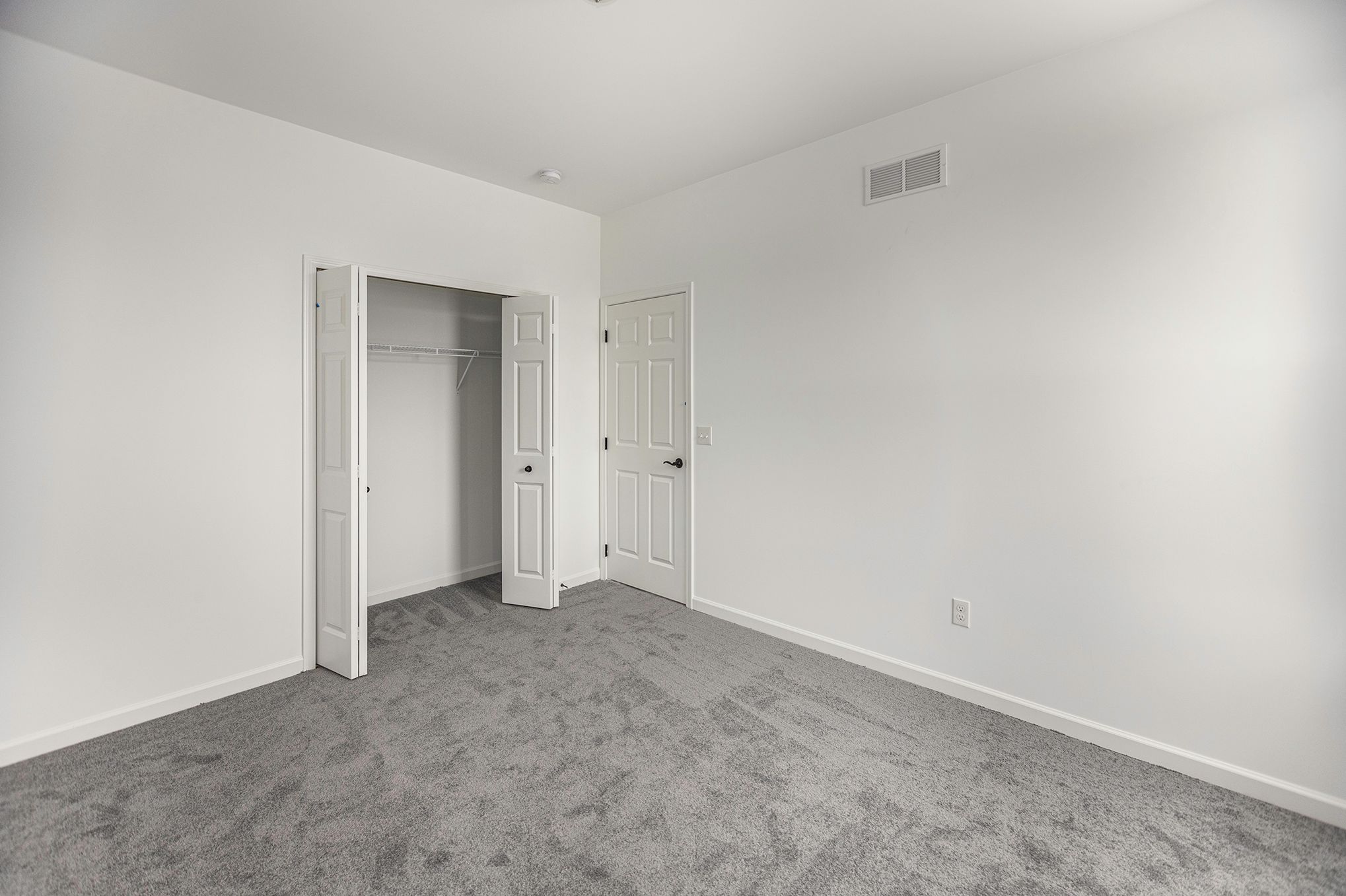 72250 Van Dyke Ave Property Photo 23