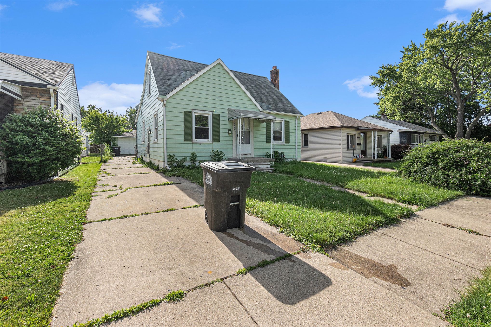 7206 Ziegler St Property Photo 2