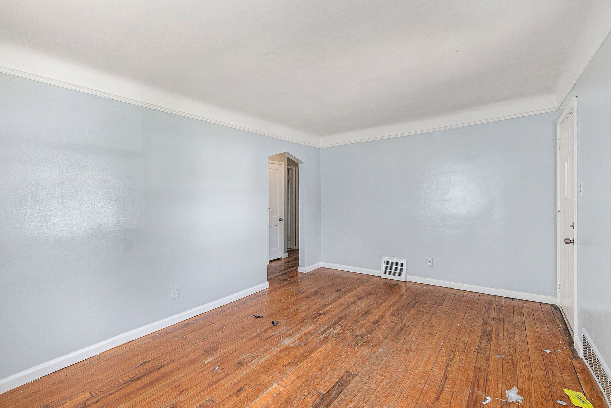 7206 Ziegler St Property Photo 4