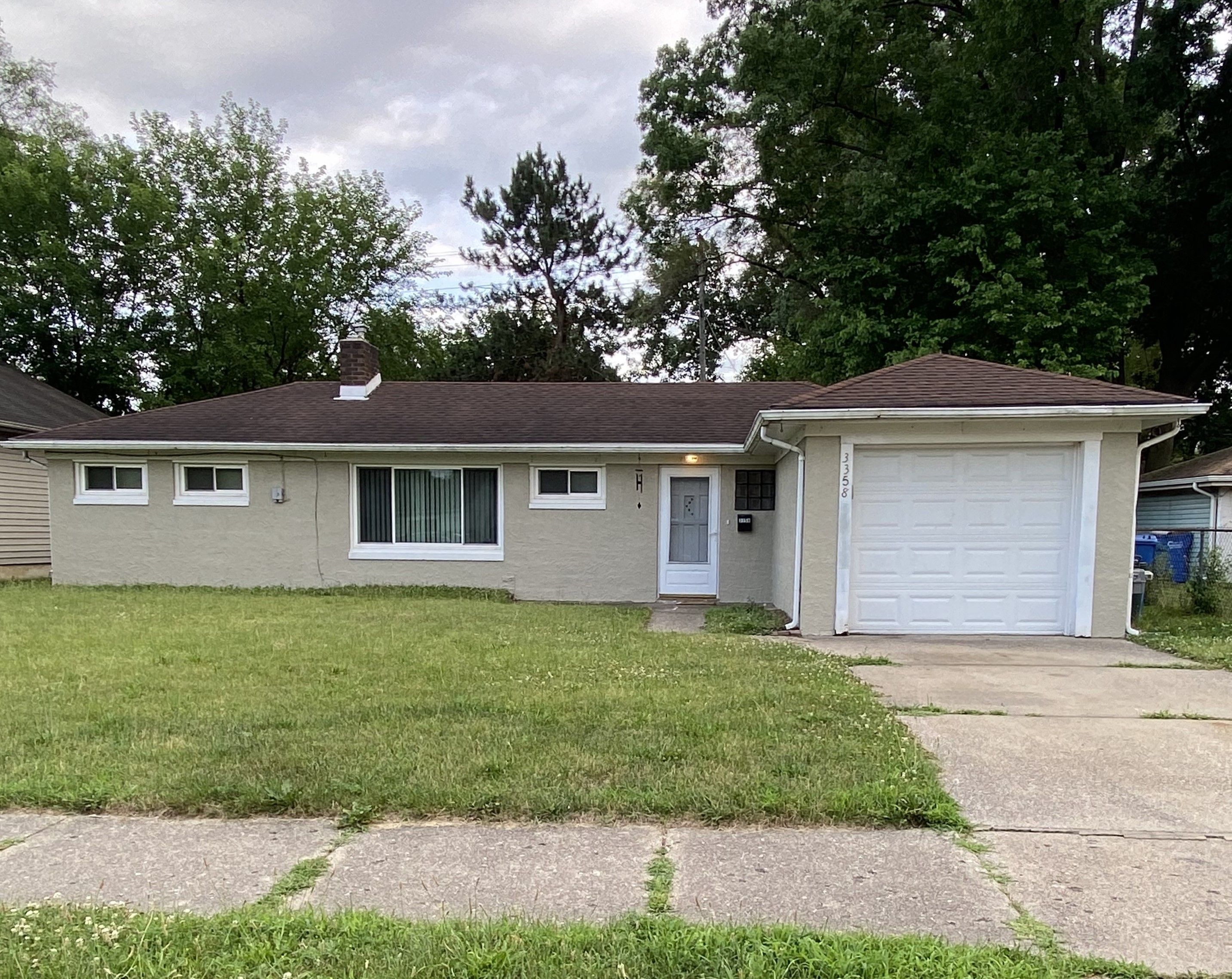 3358 POPLAR AVE Property Photo 1
