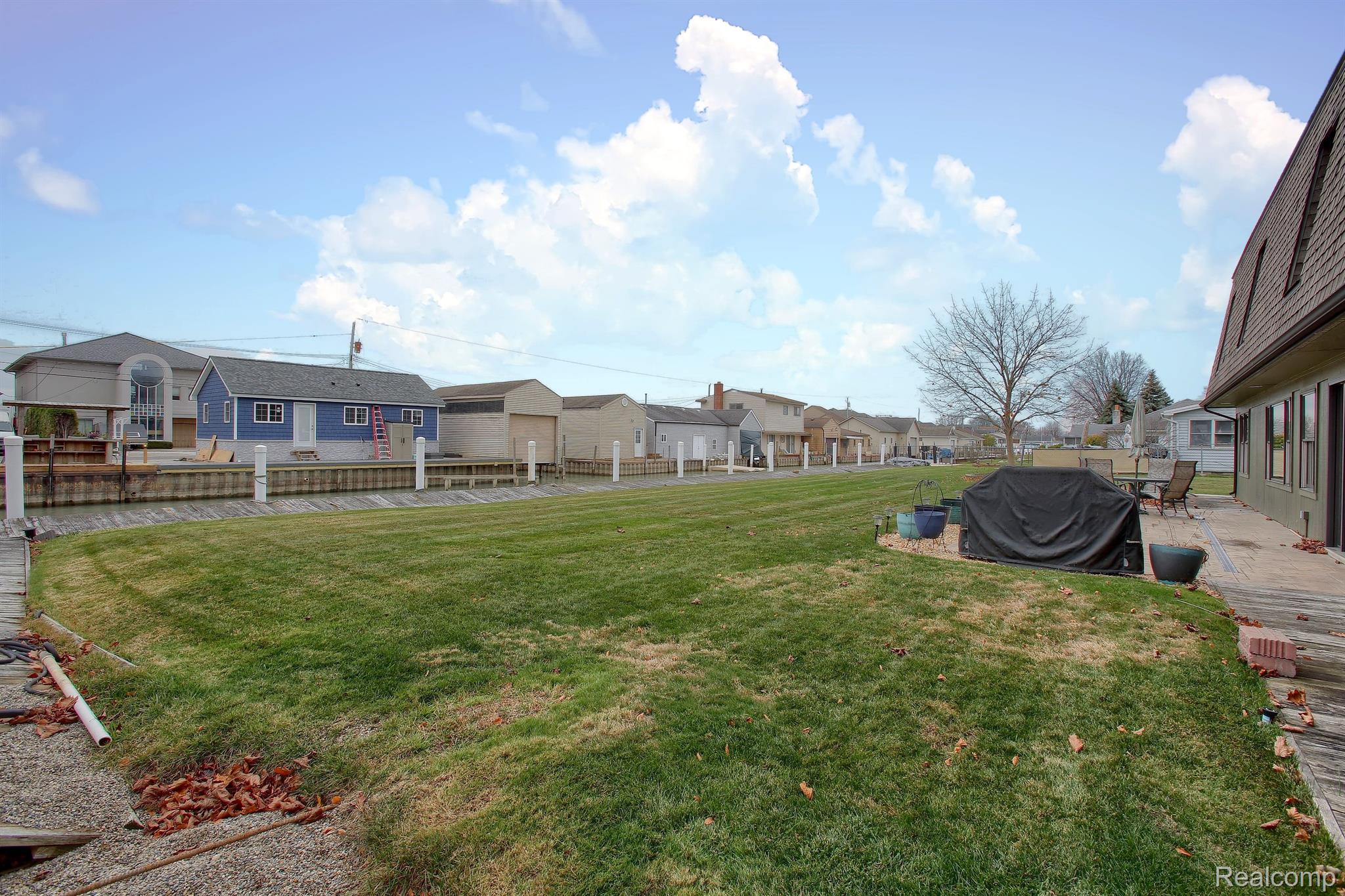 46070 Edgewater Dr Property Photo 64