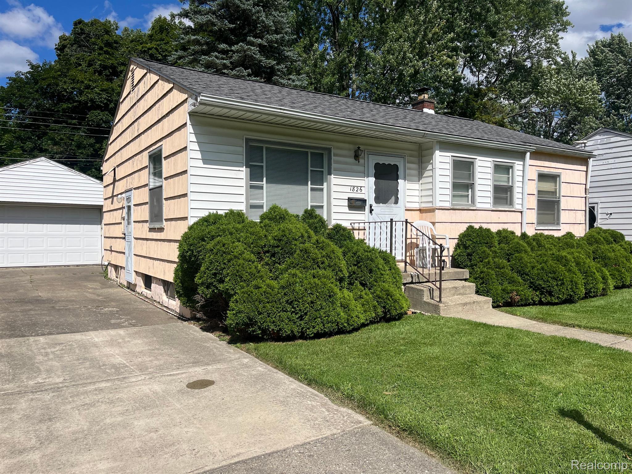 1826 Greenbrook Ln Property Photo 1