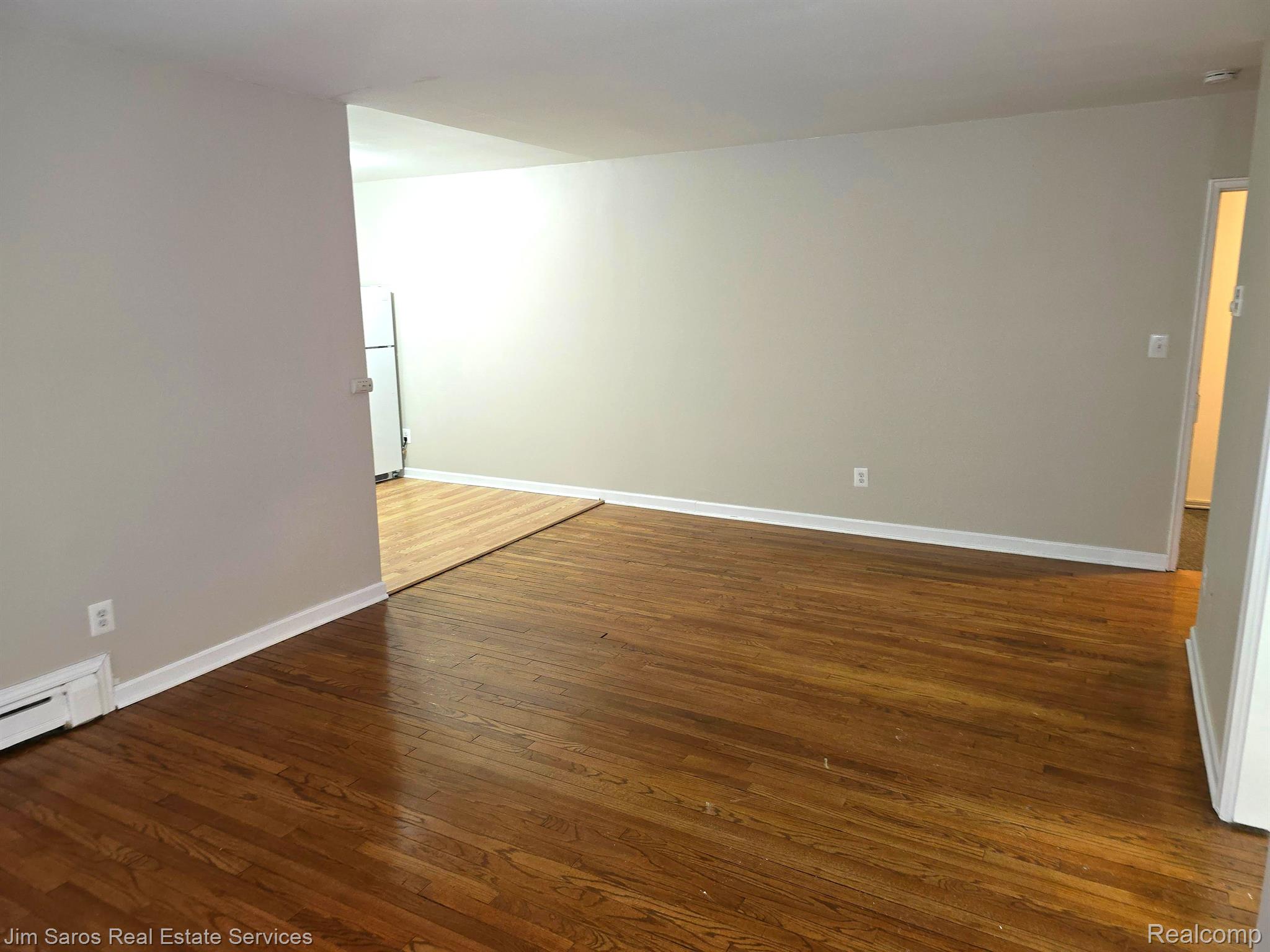 550 Parkview #305 - Studio Property Photo 4