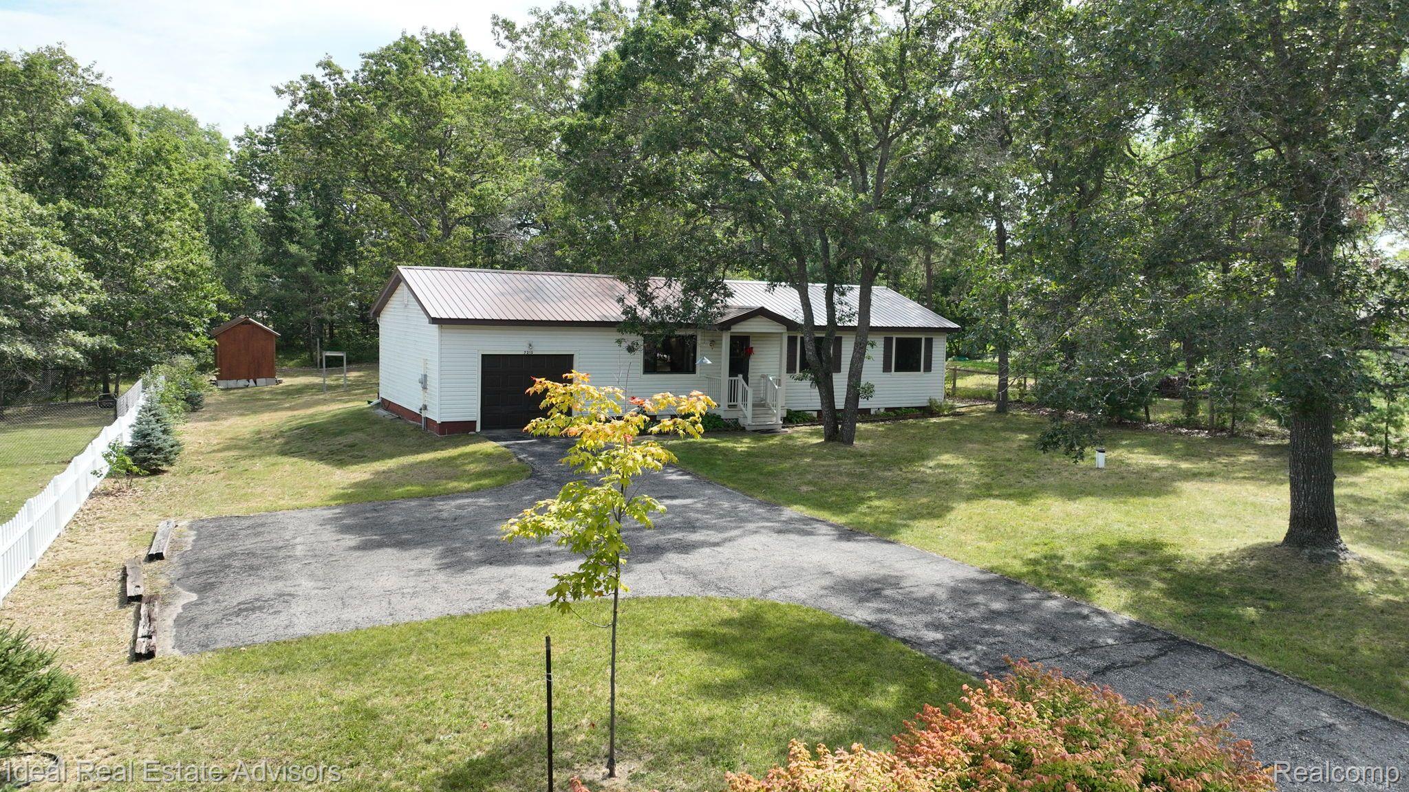 7215 Tuscarora Cir Property Photo 10