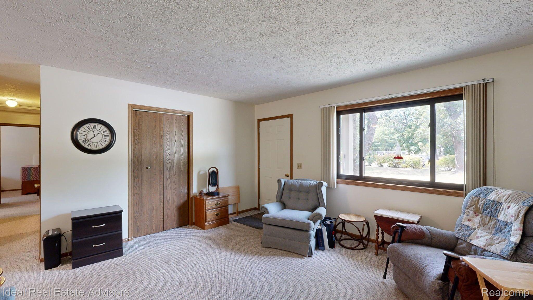 7215 Tuscarora Cir Property Photo 28