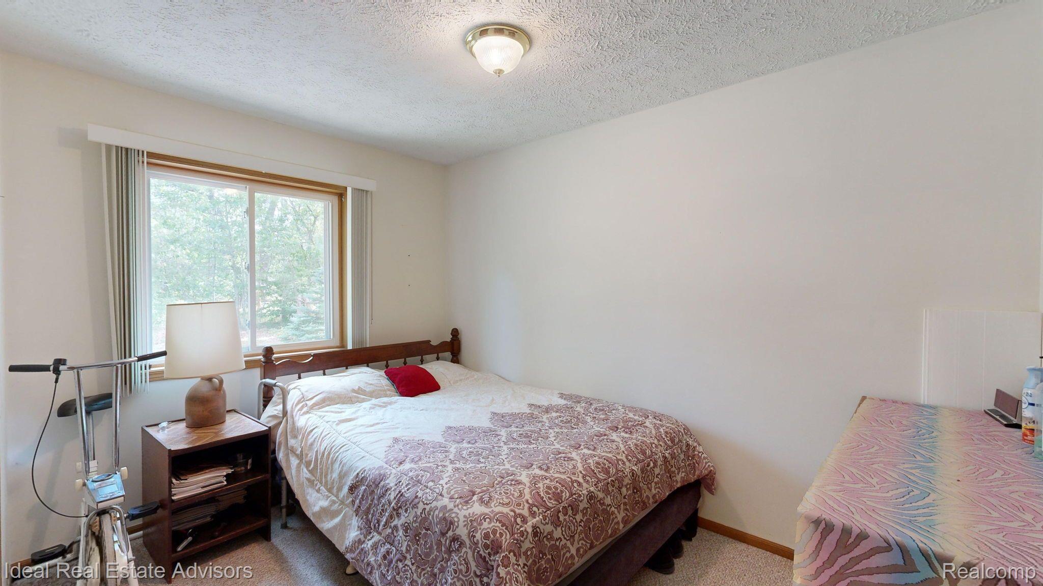 7215 Tuscarora Cir Property Photo 39