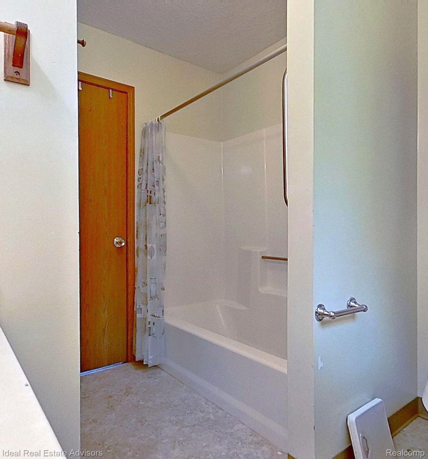 7215 Tuscarora Cir Property Photo 41