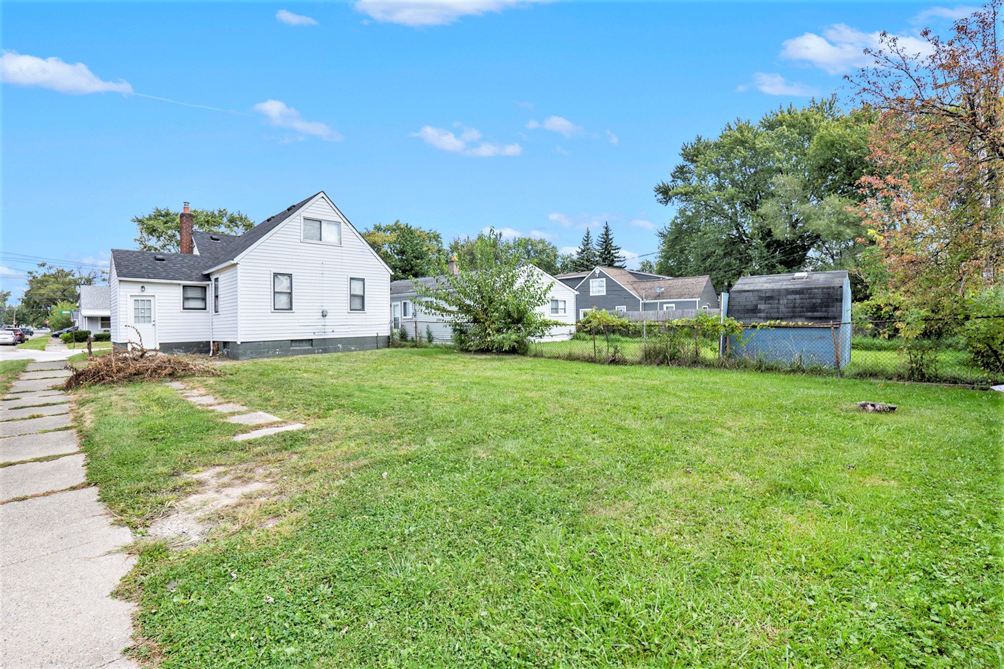 13750 Marshall Ave Property Photo 15