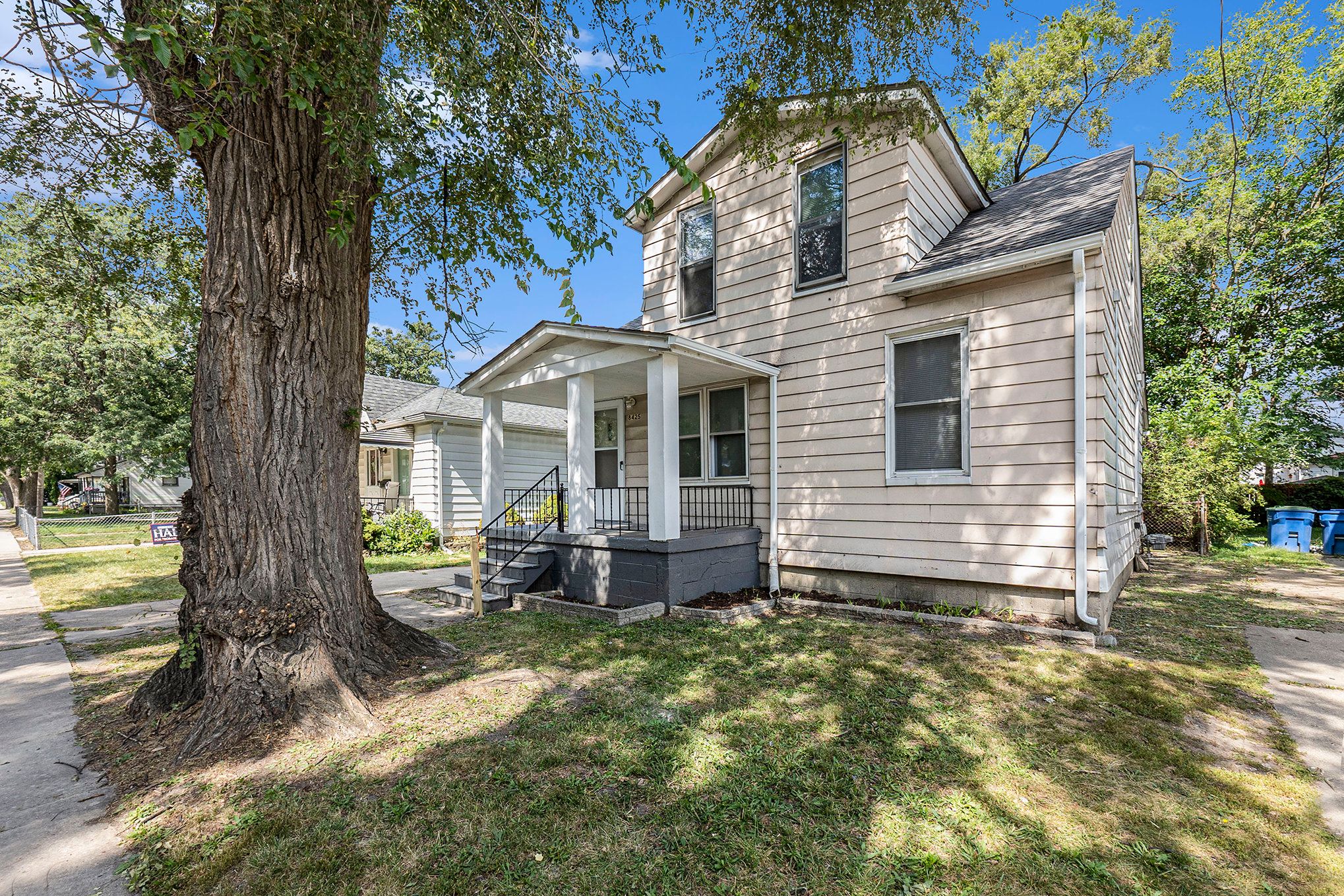 8425 Chalmers Ave Property Photo 1
