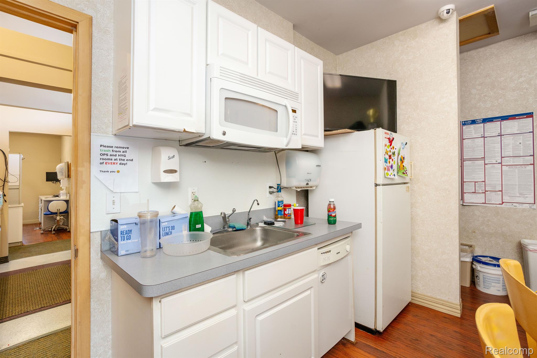 37235 Goddard Rd Property Photo 34