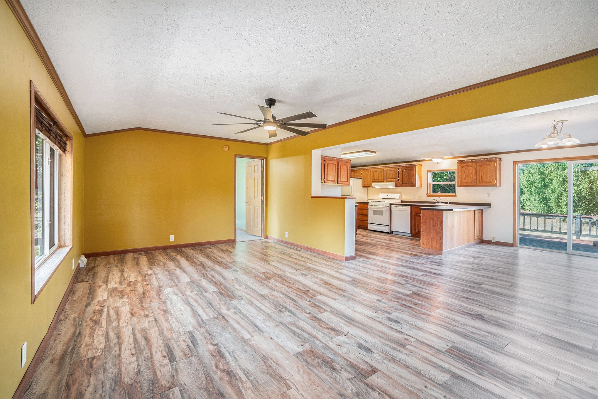 1277 Morrison Rd Property Photo 7