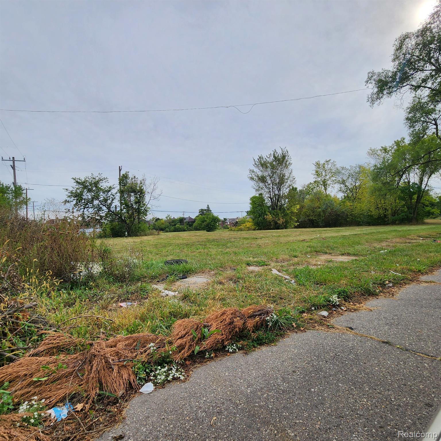 3751 Longfellow St Property Photo 6