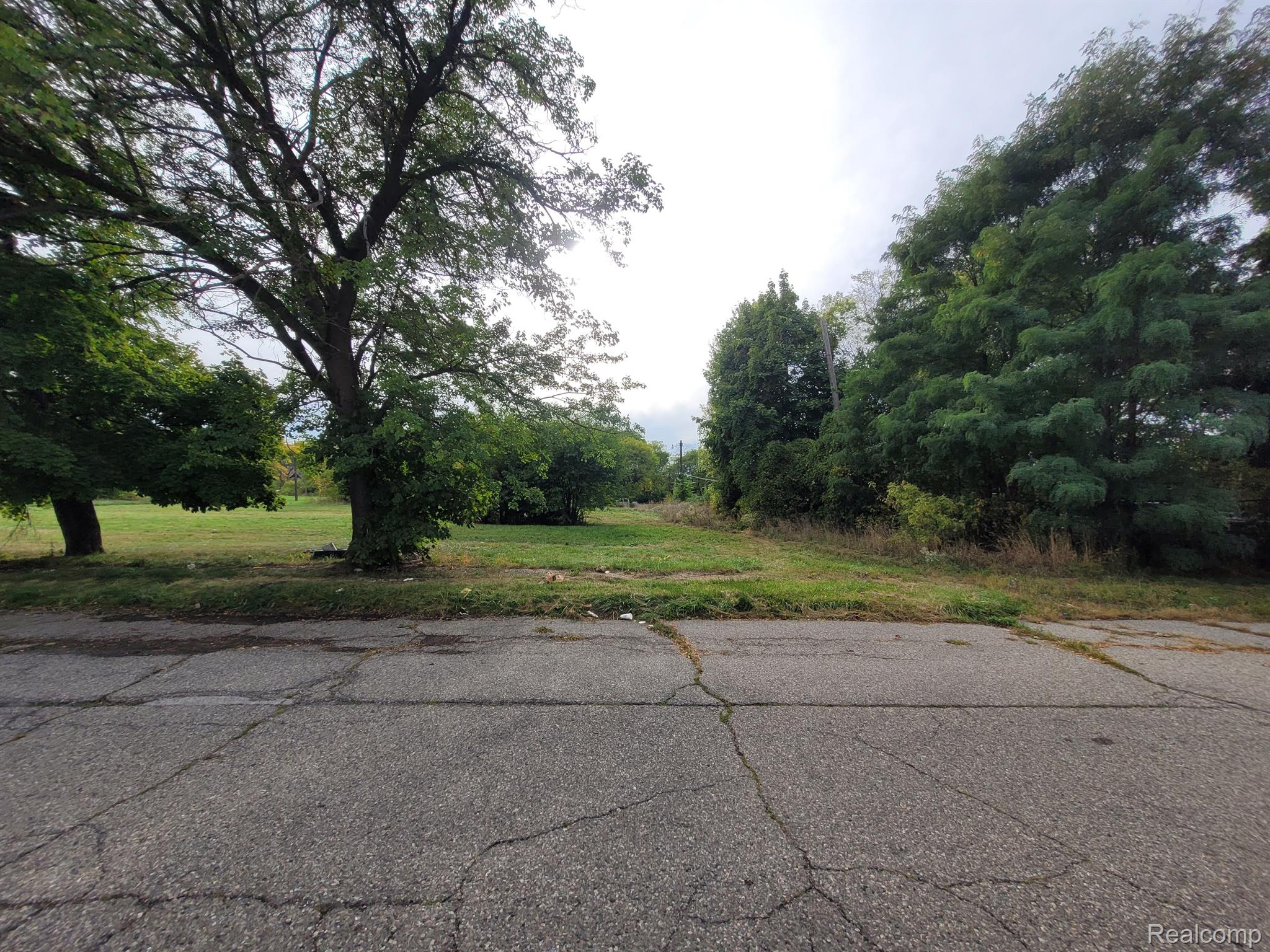 6935 E Congress St Property Photo 1
