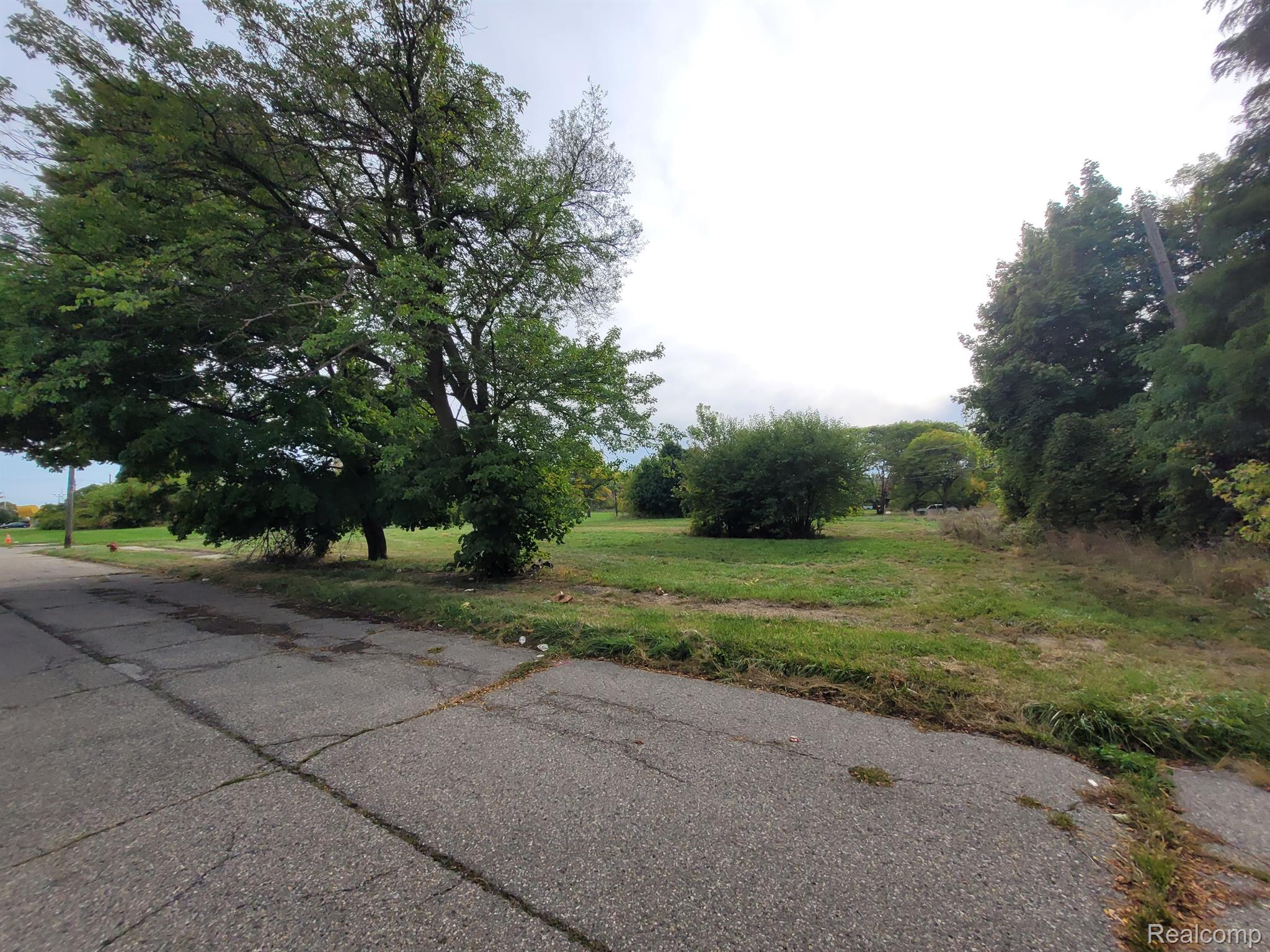6935 E Congress St Property Photo 4