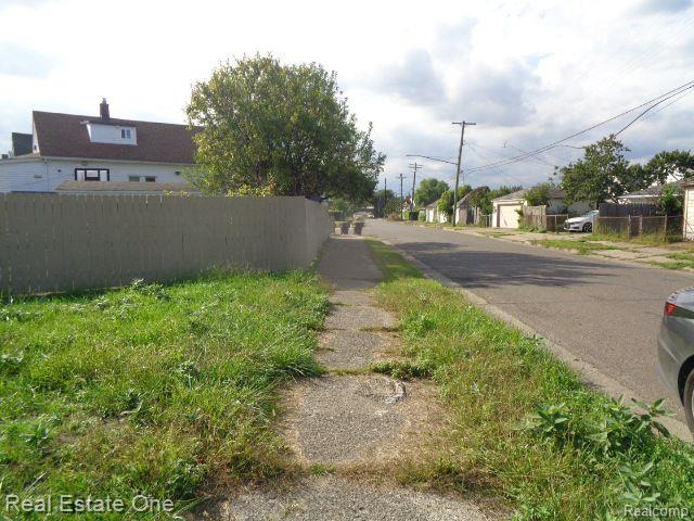4994 Carpenter St Property Photo 8