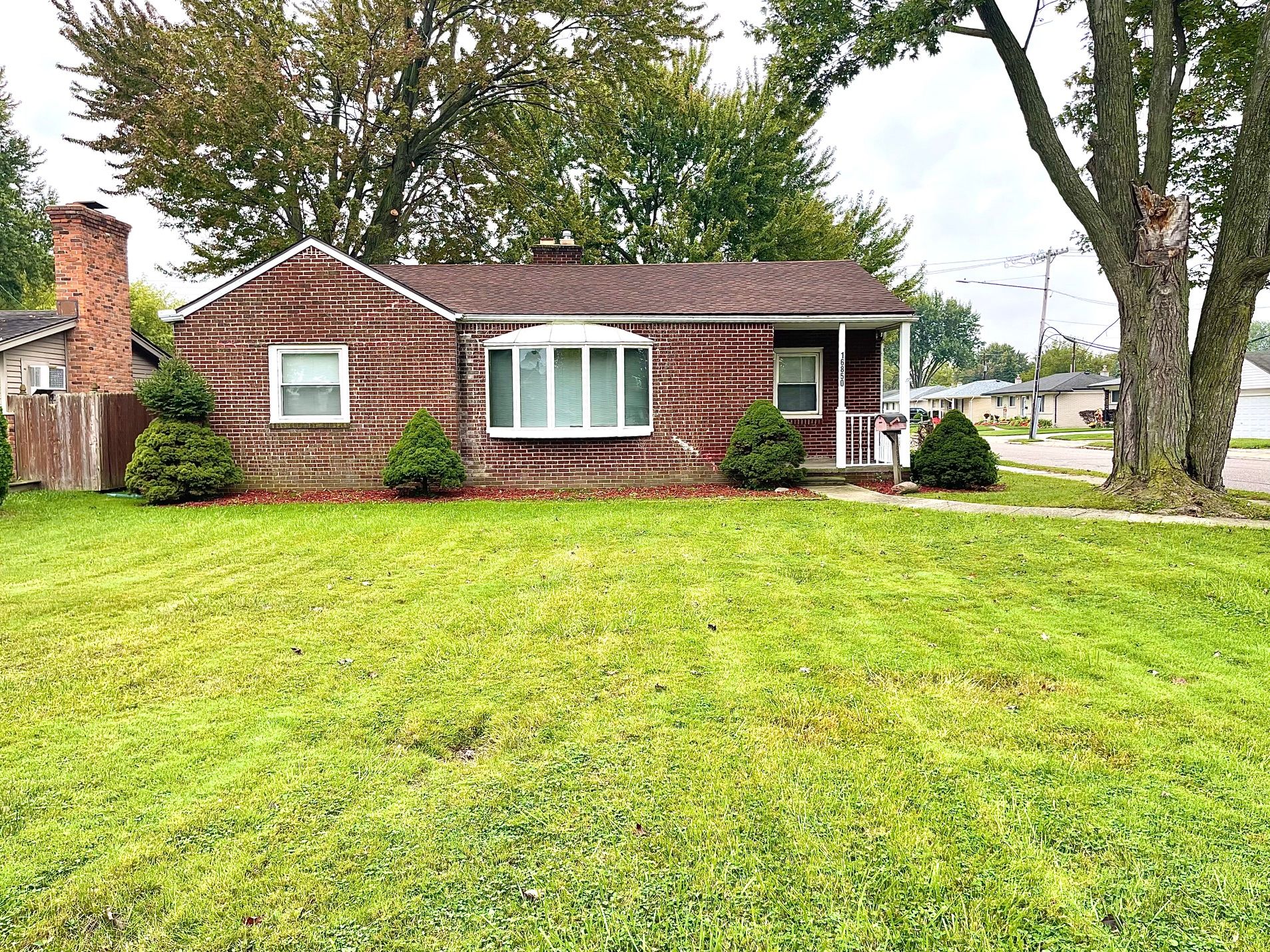 16850 Martin Rd Property Photo 1