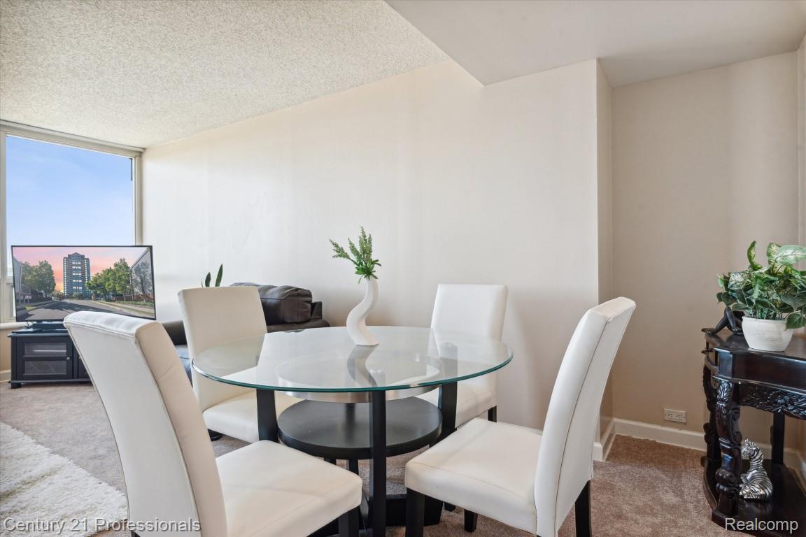 3320 Spinnaker Ln 11b 55 Property Photo 16