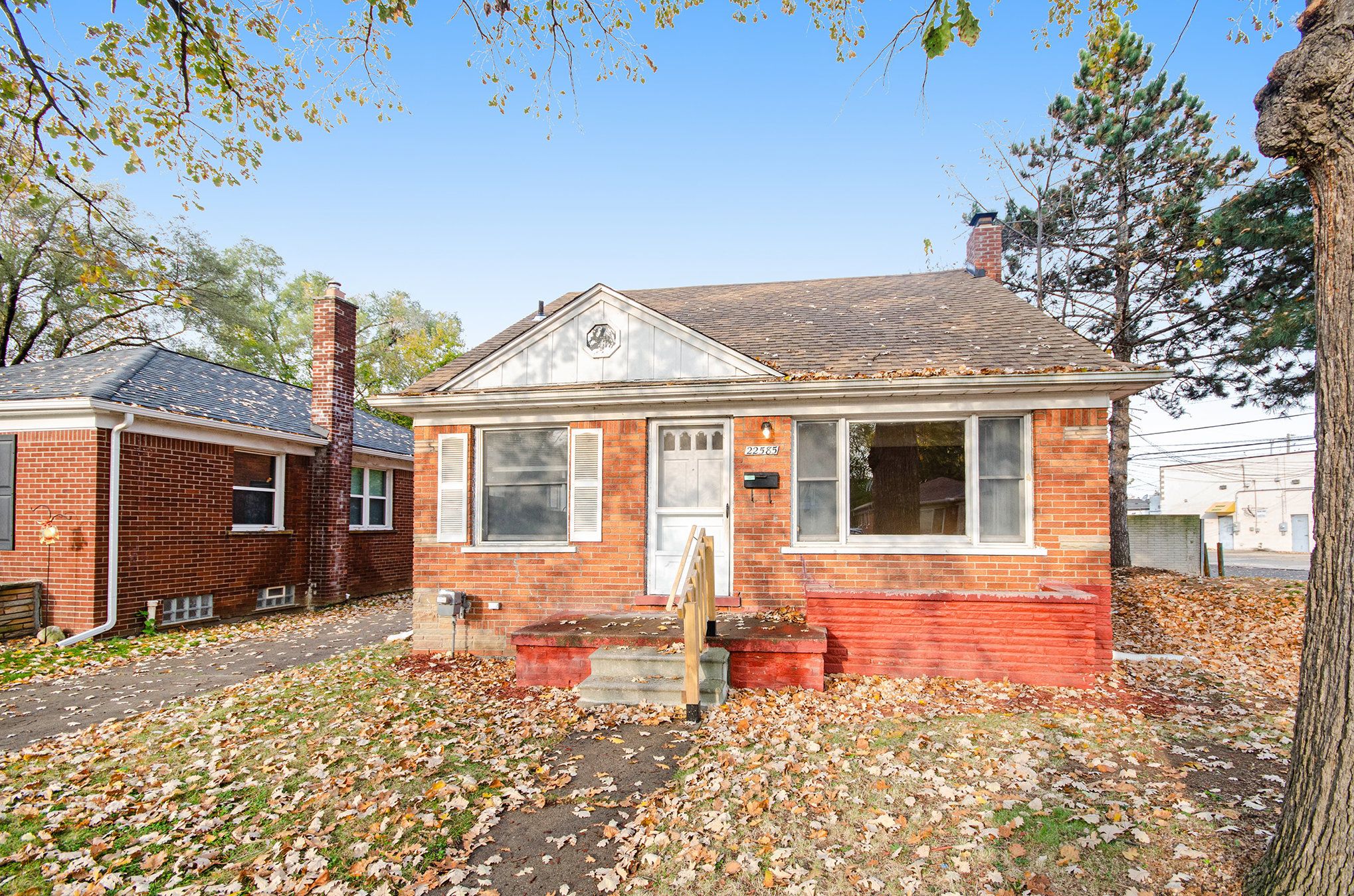 22585 Marine Ave Property Photo 1