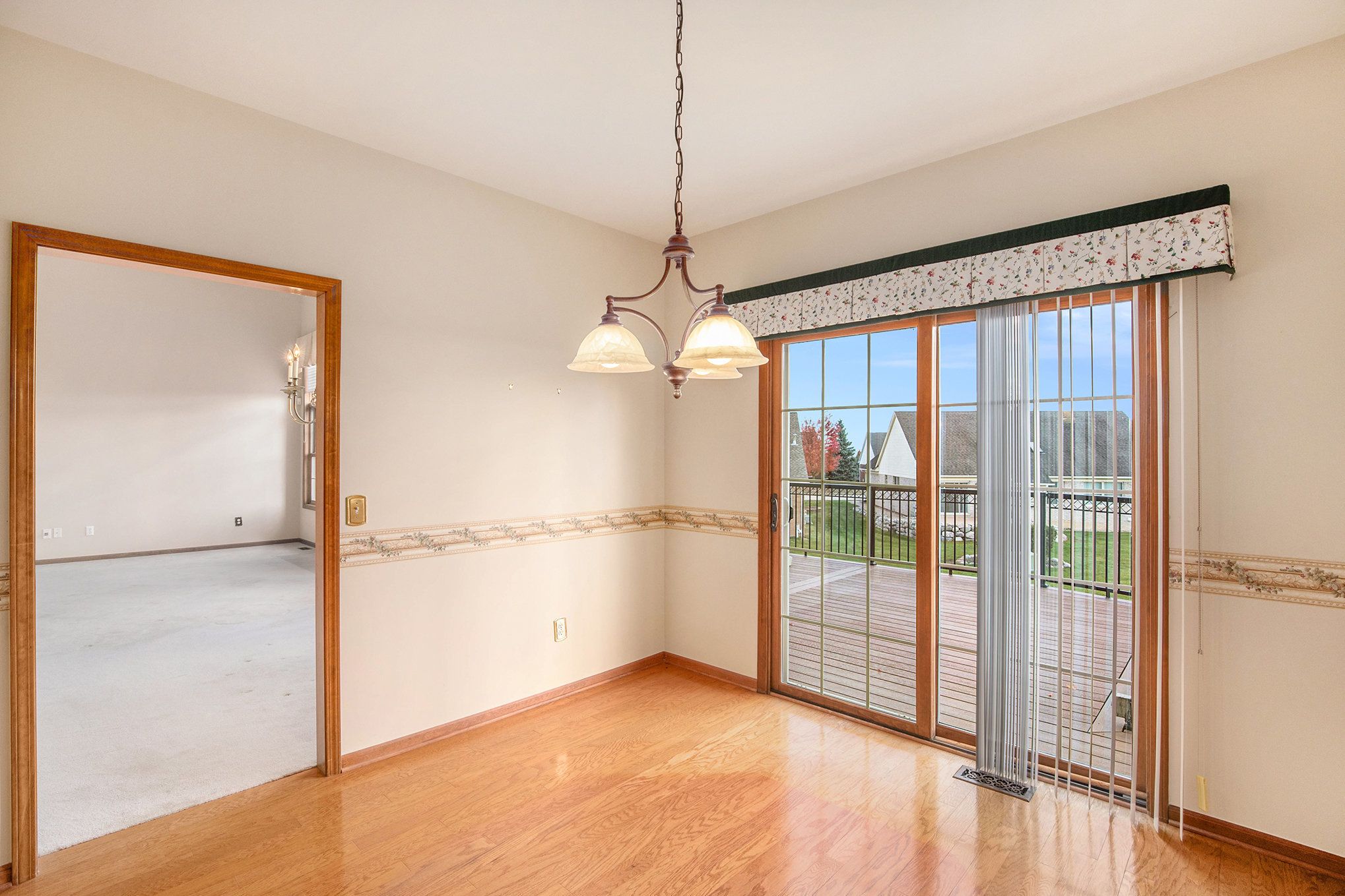 8154 Prestwick Ln Property Photo 13