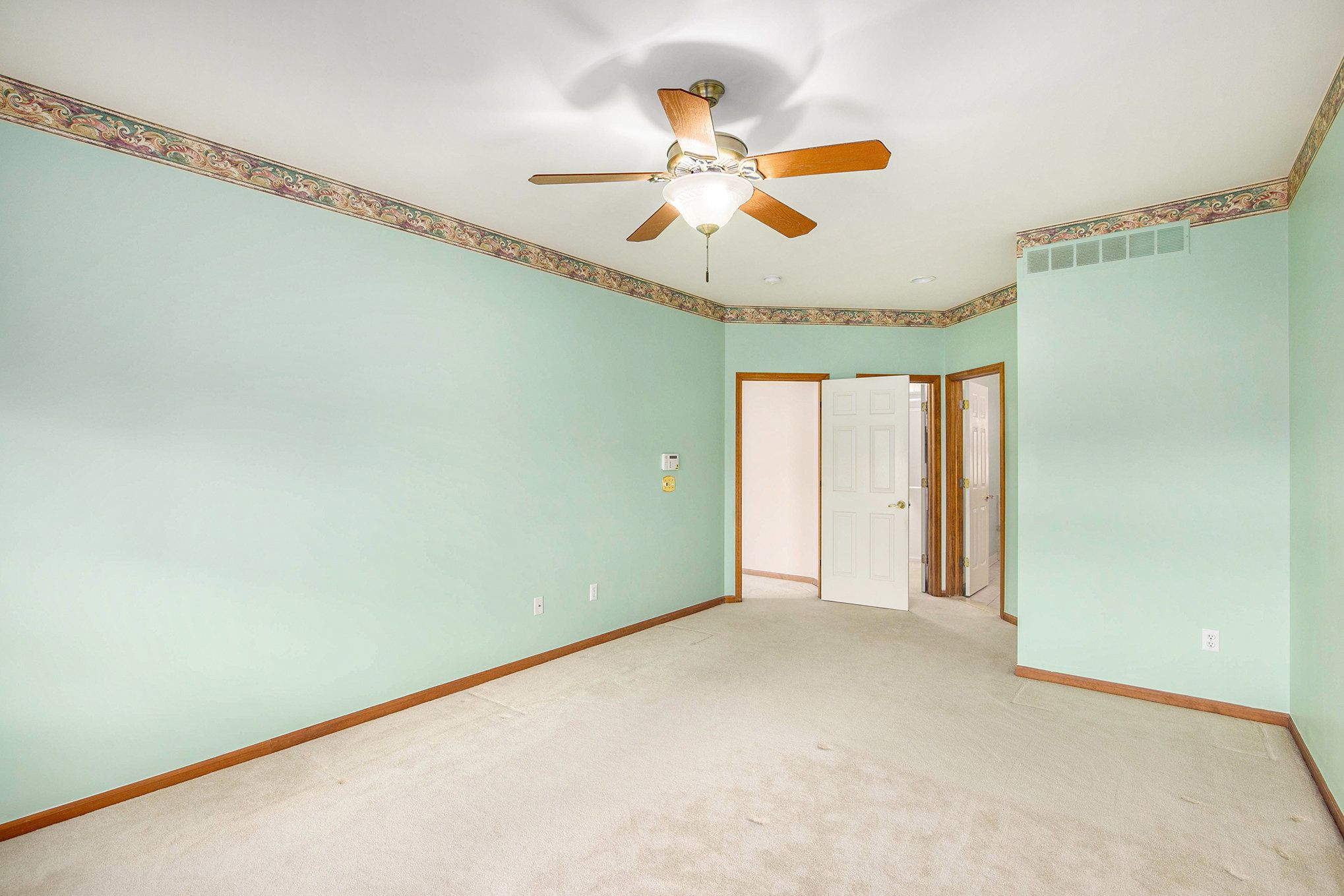 8154 Prestwick Ln Property Photo 19
