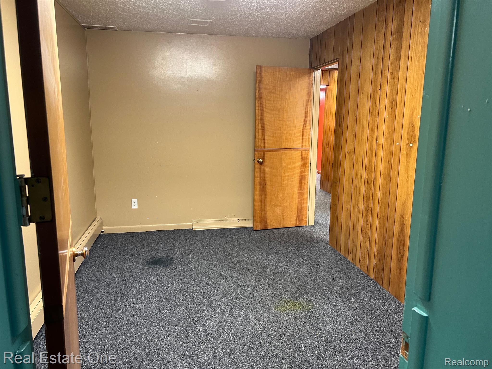 6000 Dixie Hiwy Property Photo 17