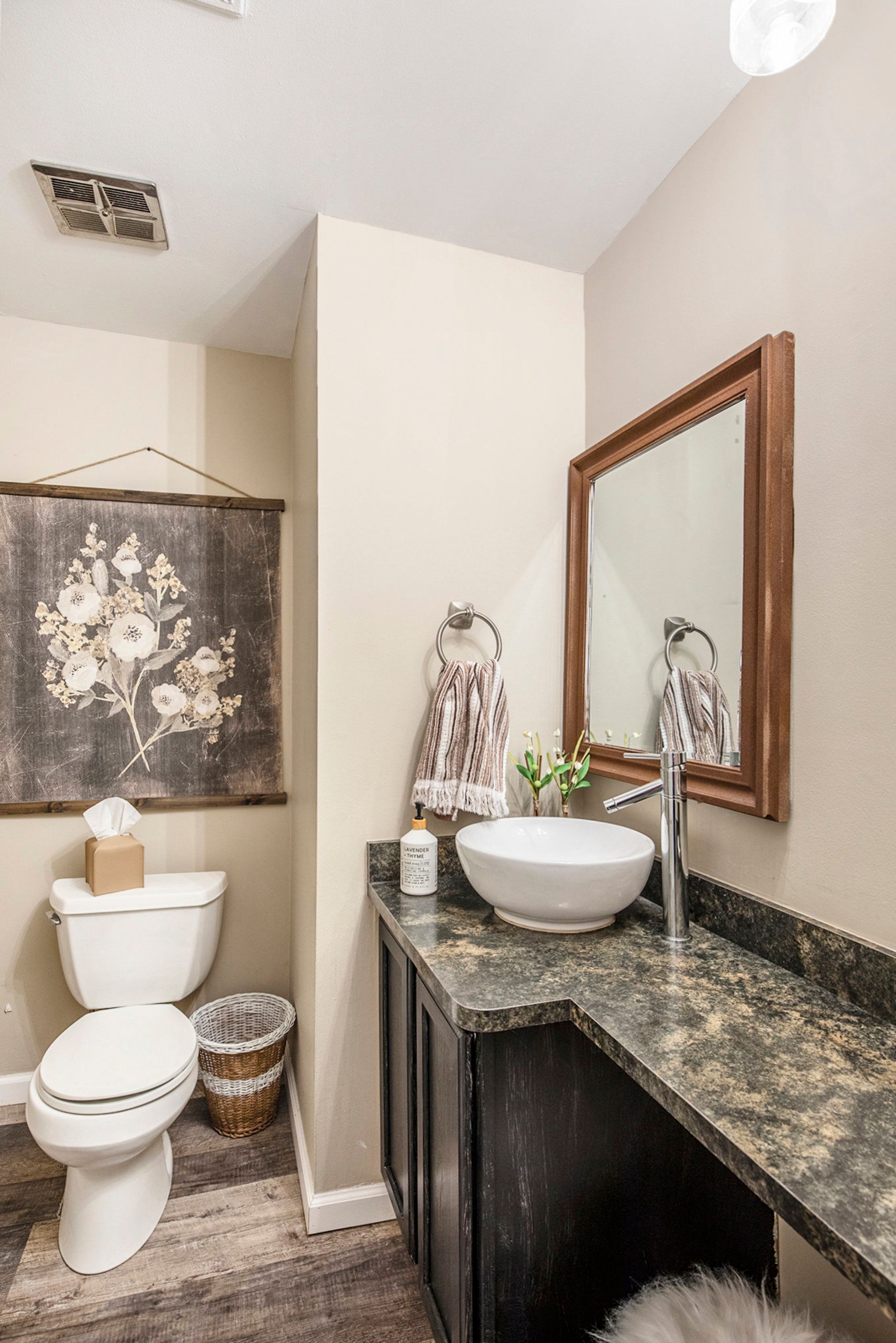 511 E University Dr #603 Property Photo 8