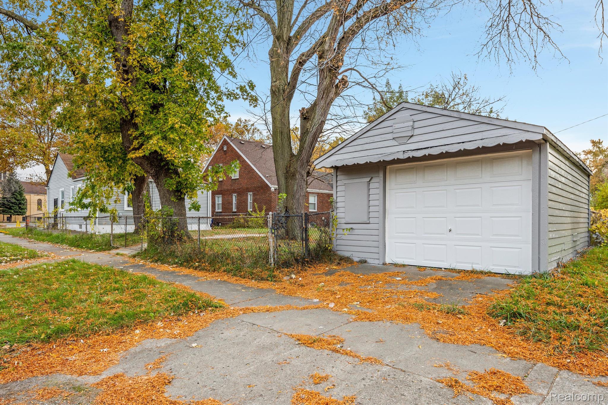 2400 S Annabelle St Property Photo 28