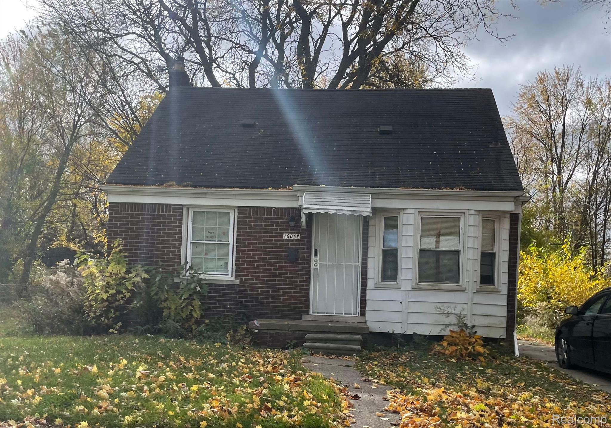 16052 TACOMA ST Property Photo 1