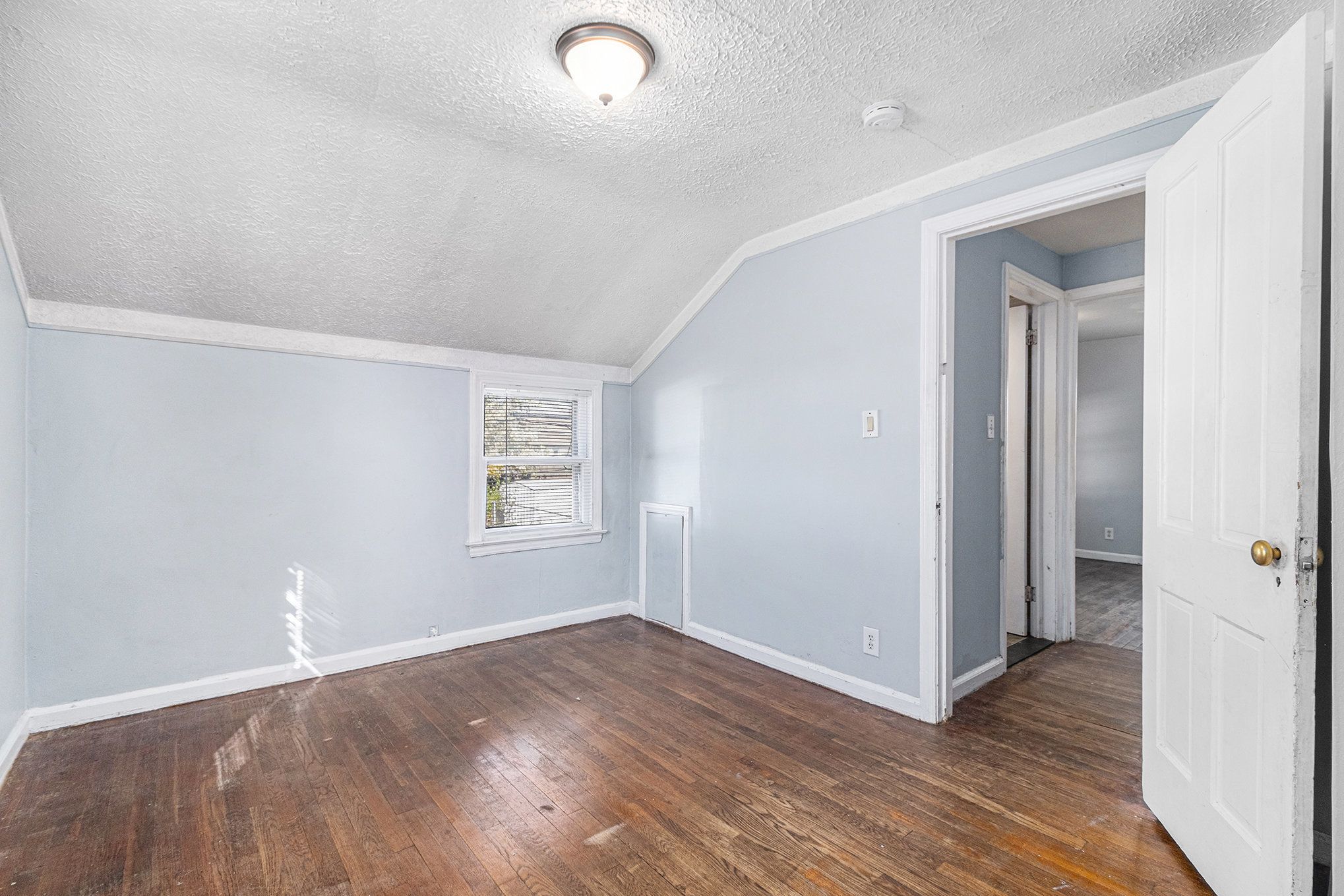 1082 Ford Blvd Property Photo 11