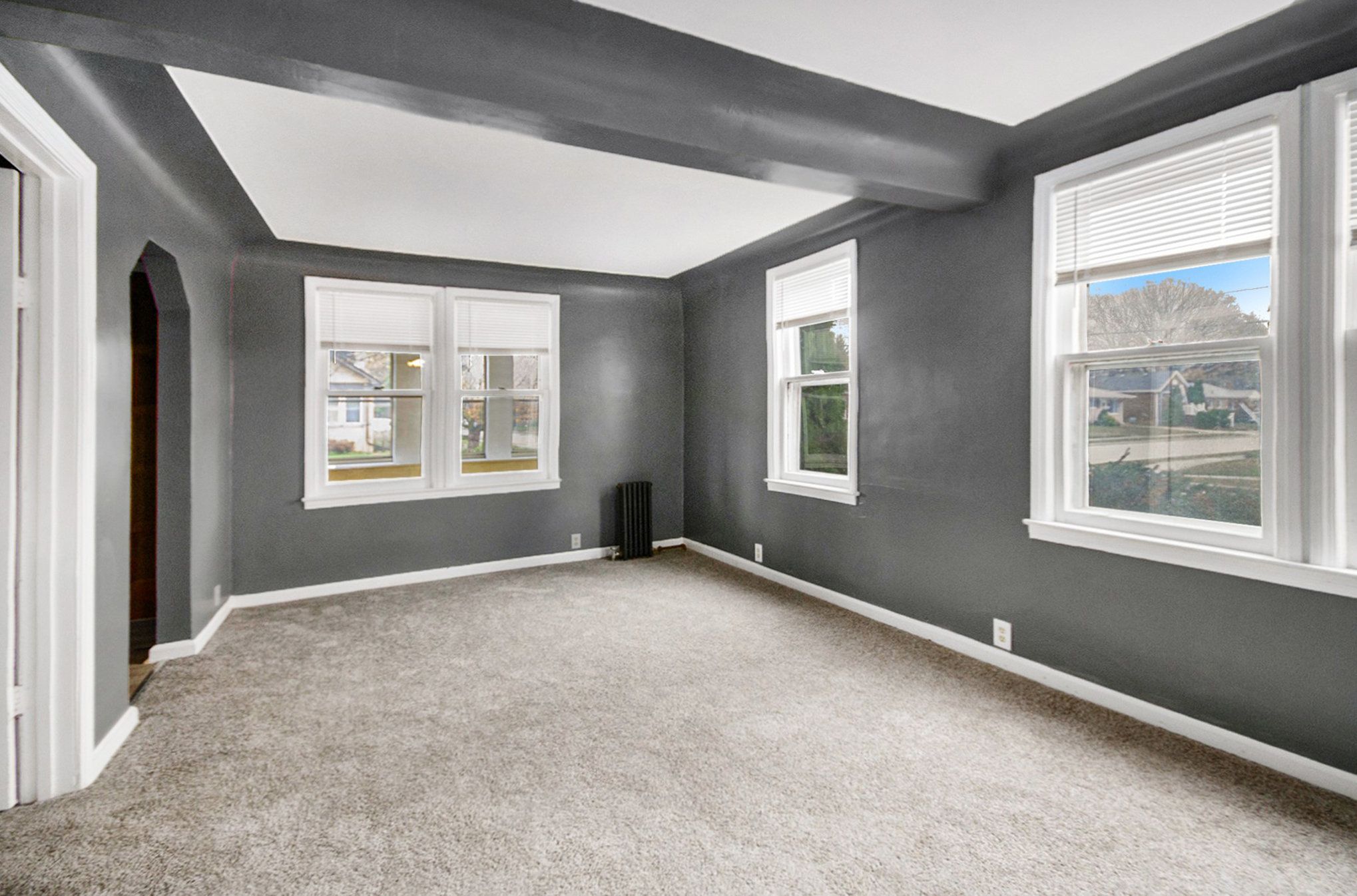 21716 Lakeview St Property Photo 14