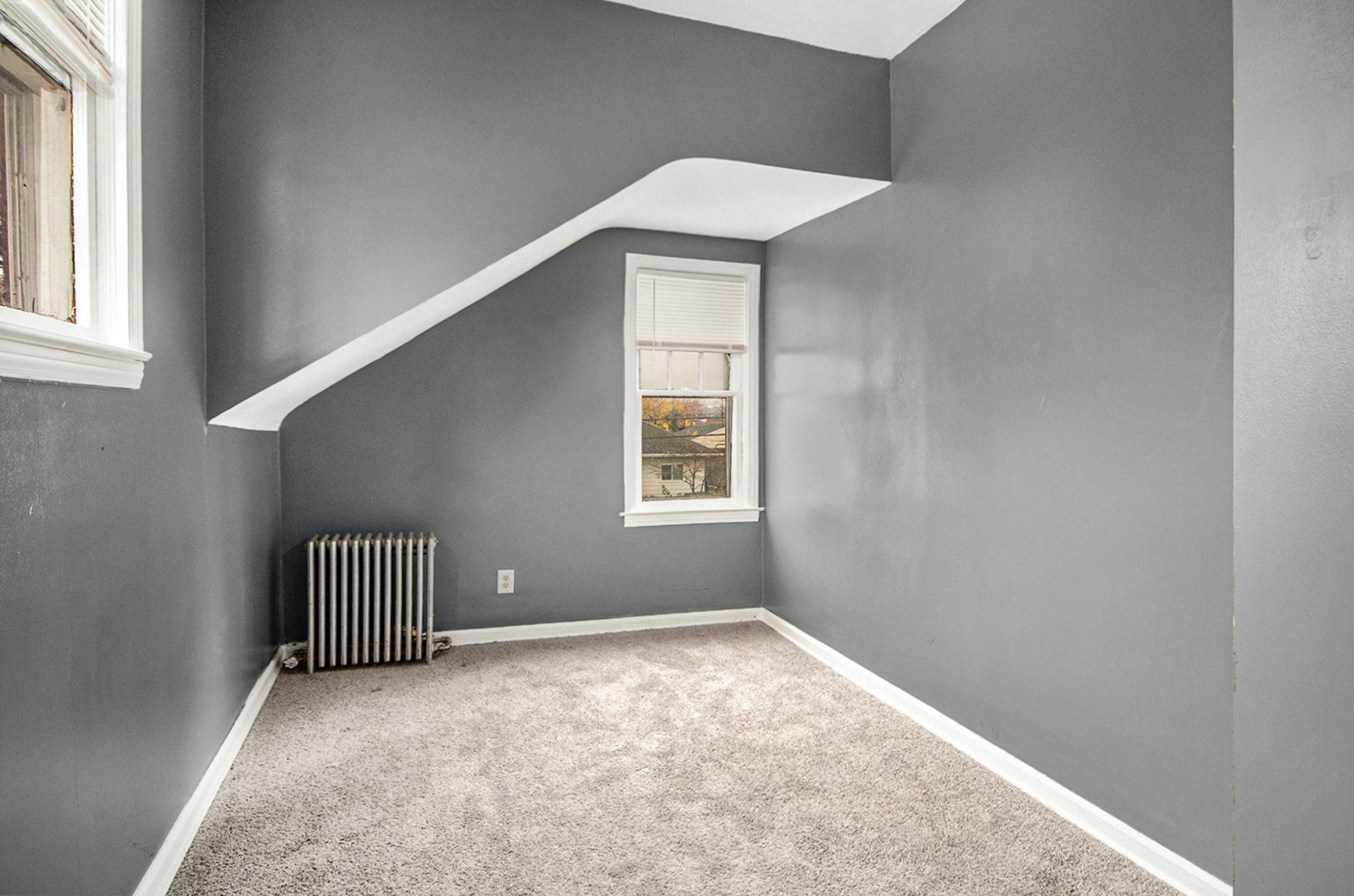 21716 Lakeview St Property Photo 17