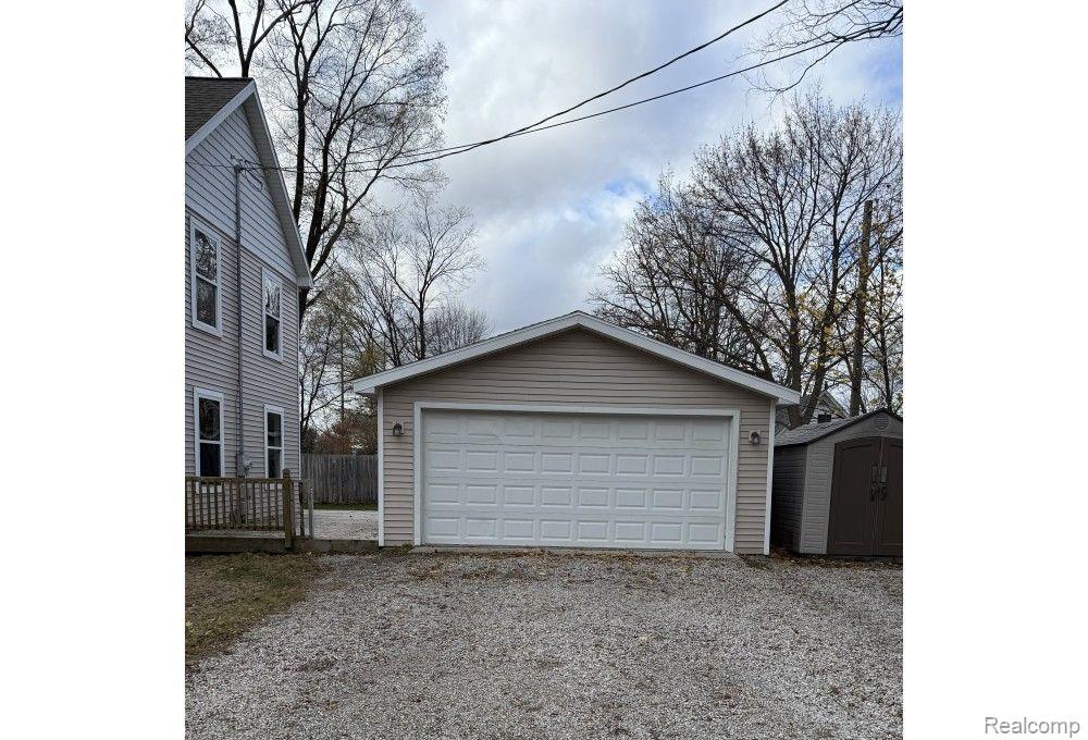 863 Boyd Ave Property Photo 38