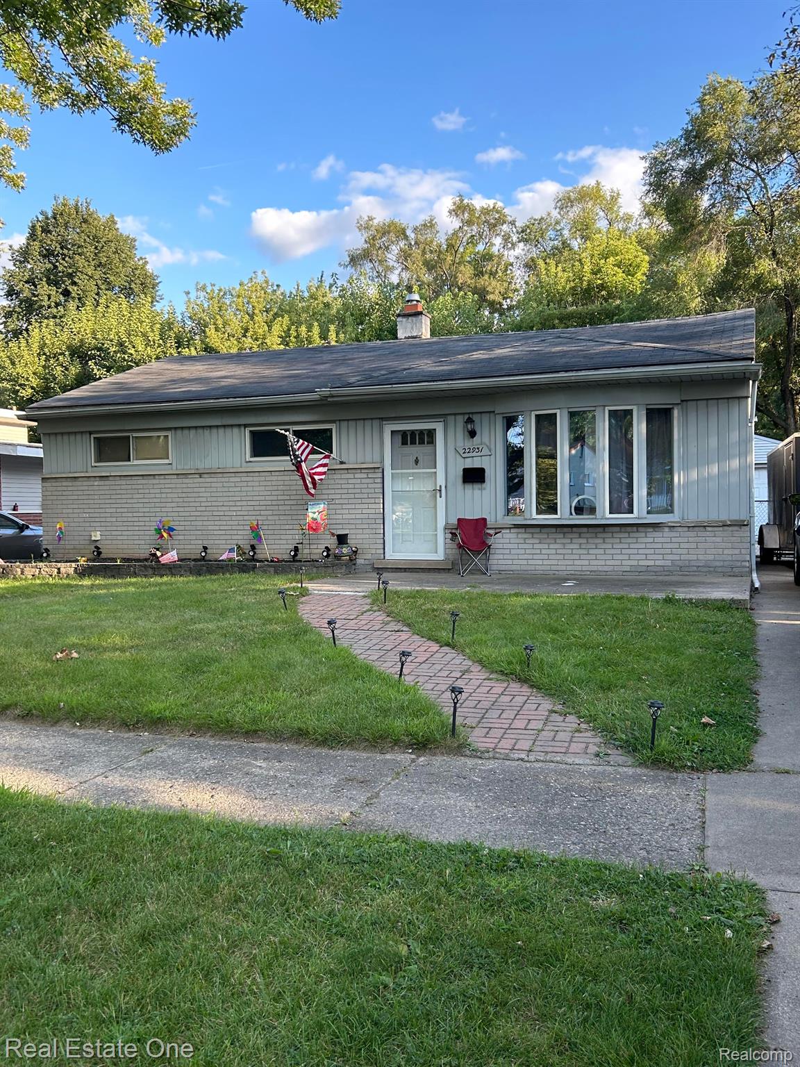 22931 Champaign St Property Photo 1