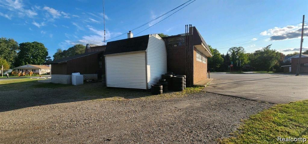 509 E Main St Property Photo 16