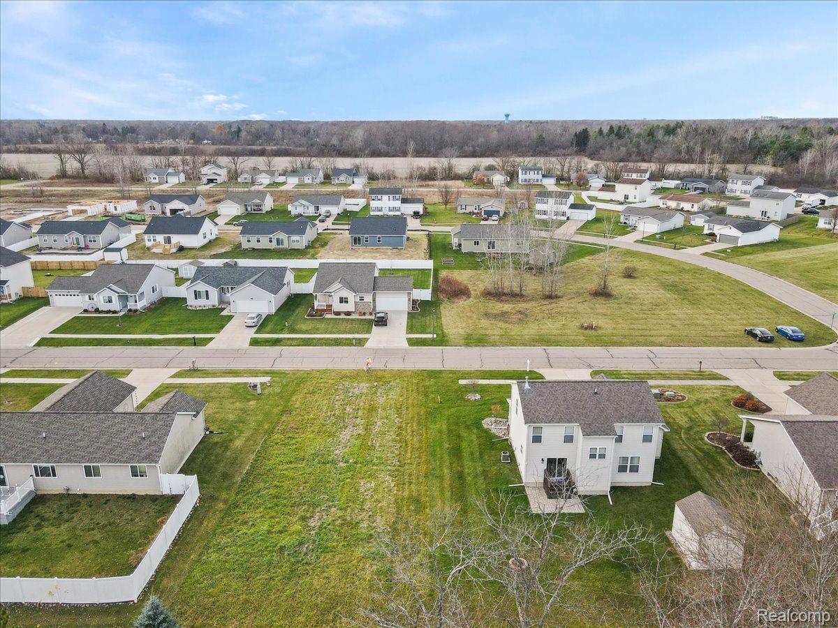 3109 Dahlia Property Photo 4