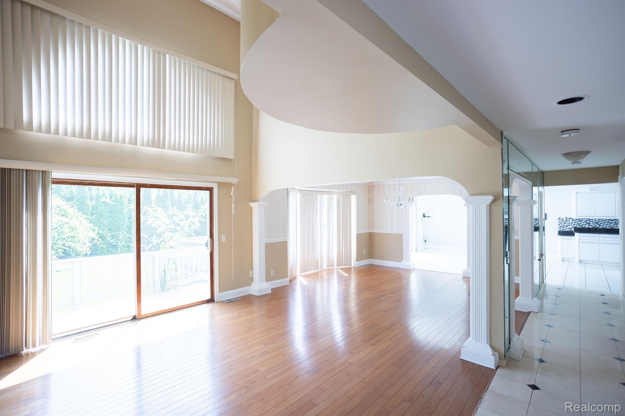 5881 Naneva Property Photo 11