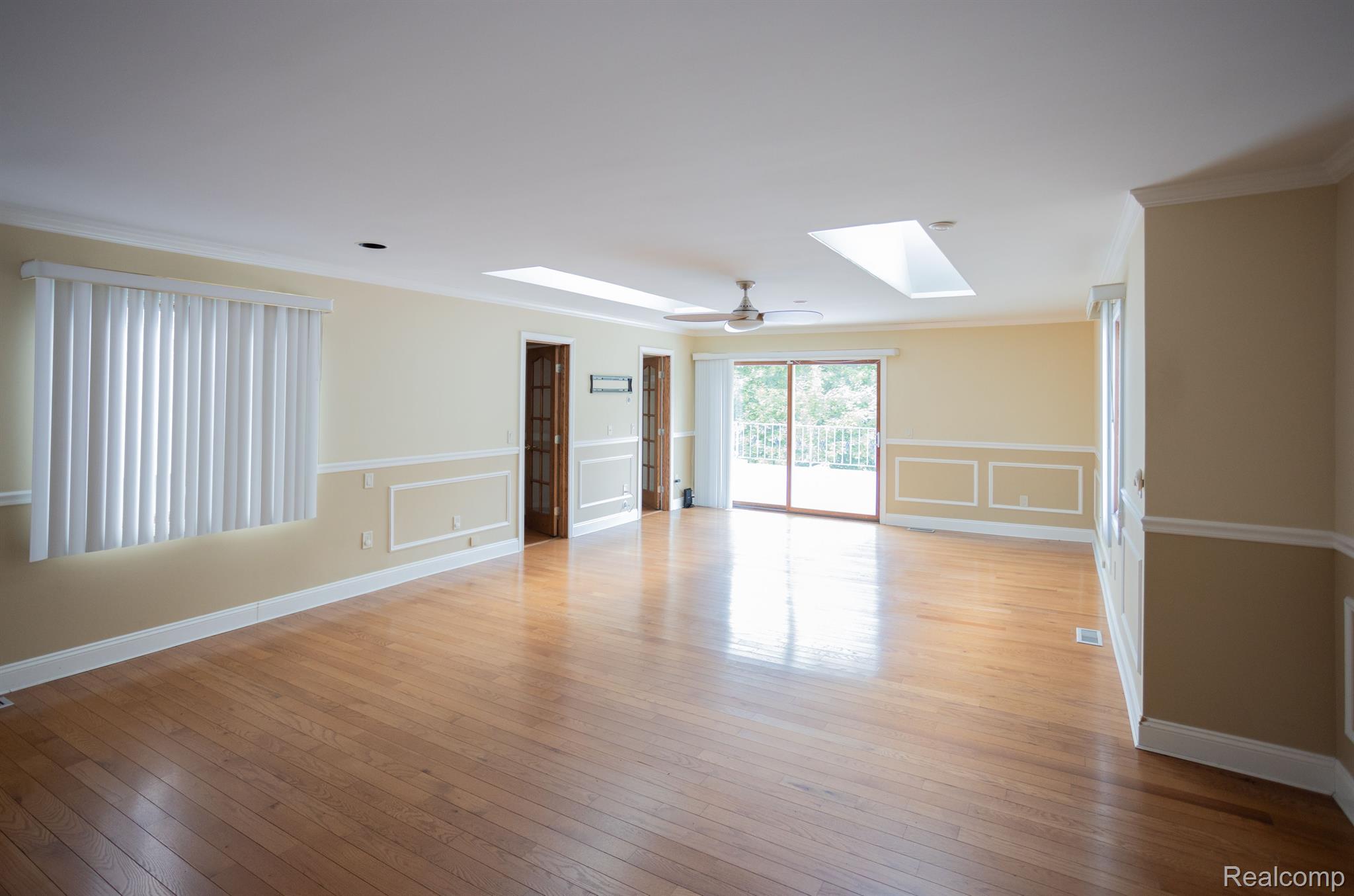 5881 Naneva Property Photo 33