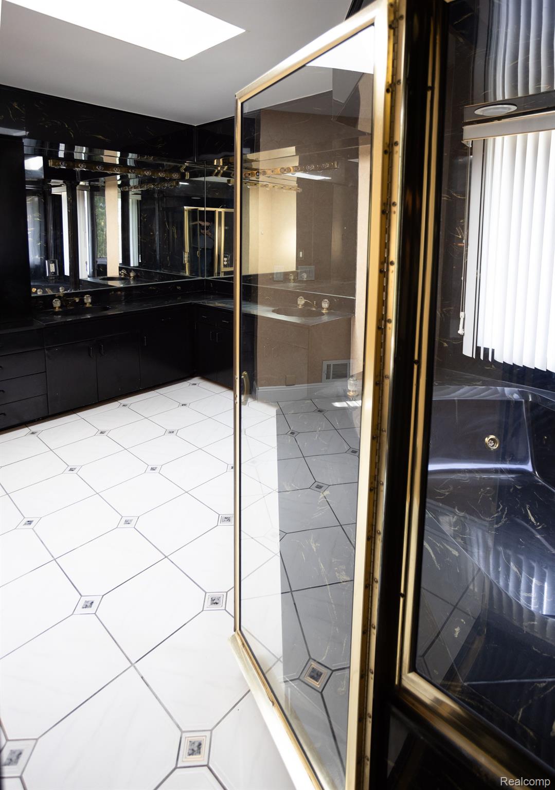 5881 Naneva Property Photo 41