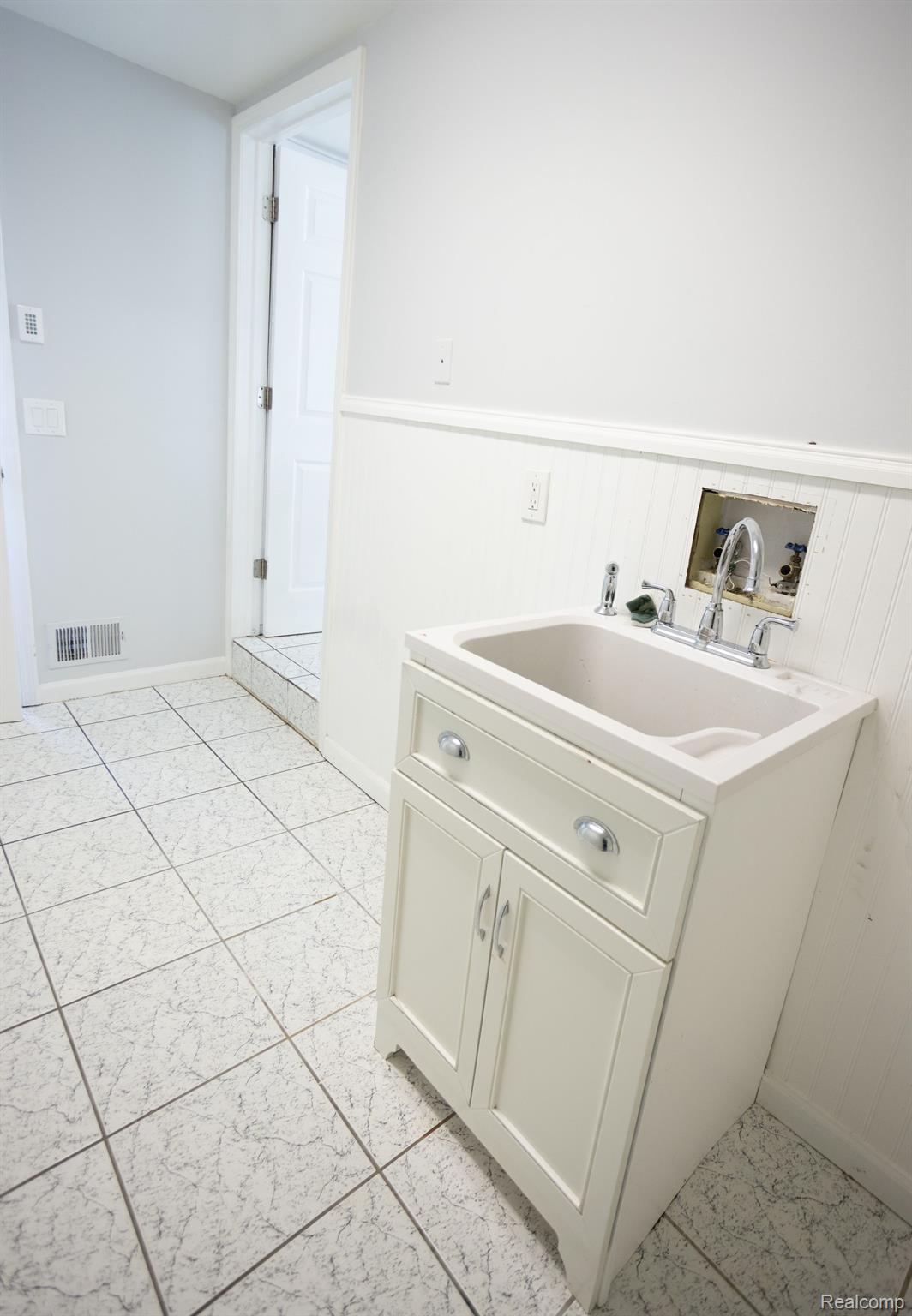 5881 Naneva Property Photo 71