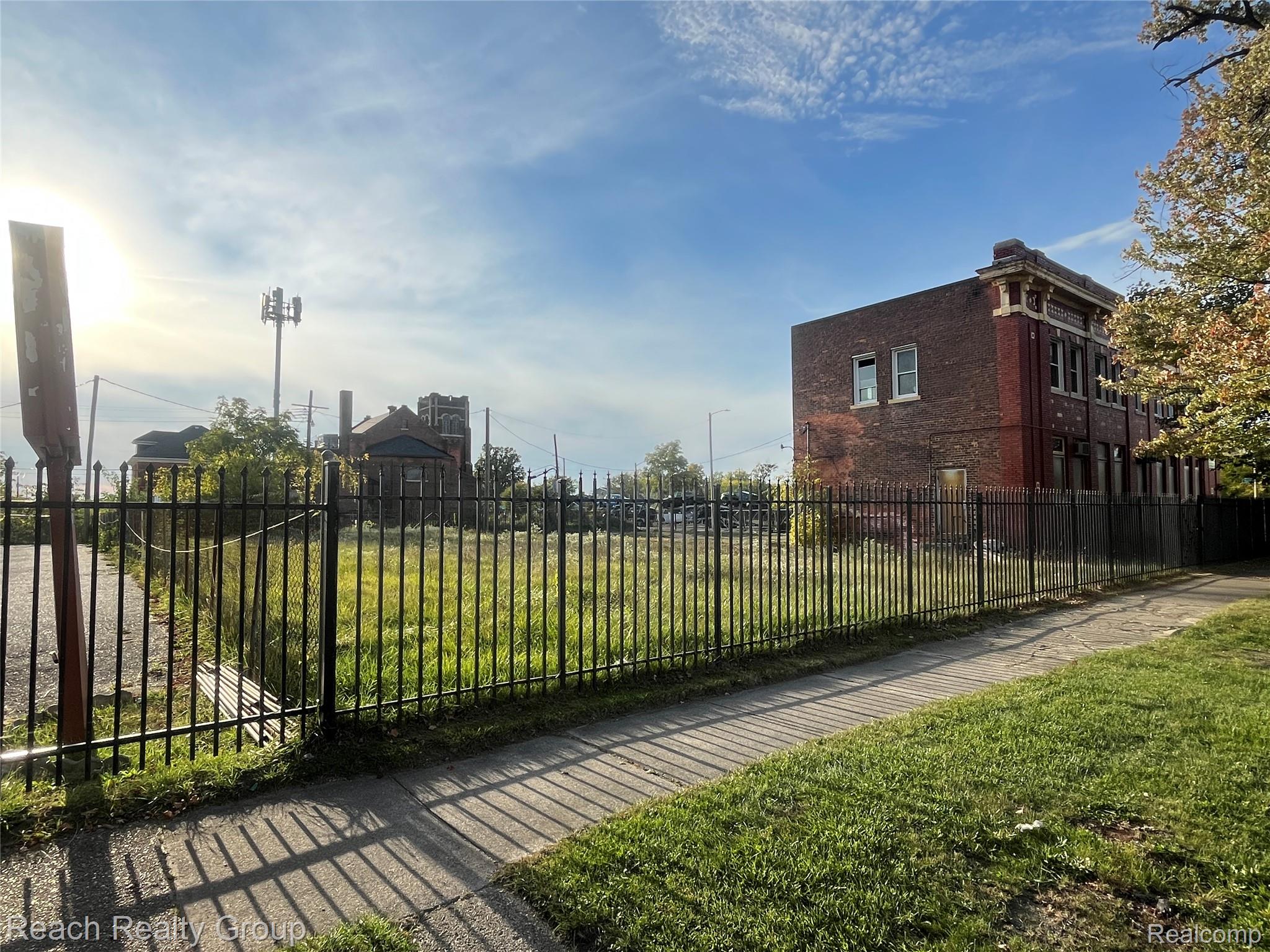 3537 Cadillac Blvd Property Photo 1